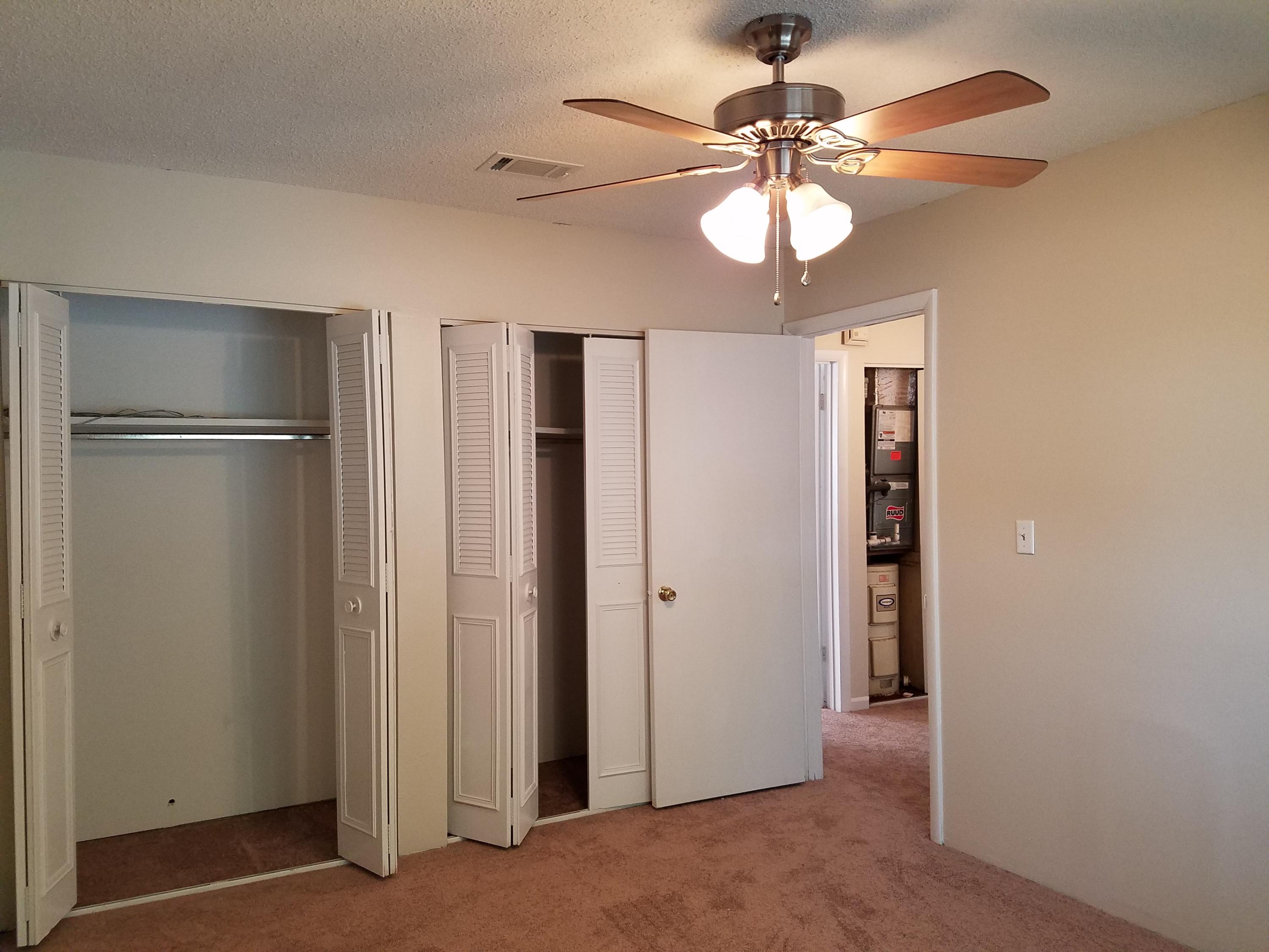 COLLEGE PARK CONDO - Residential