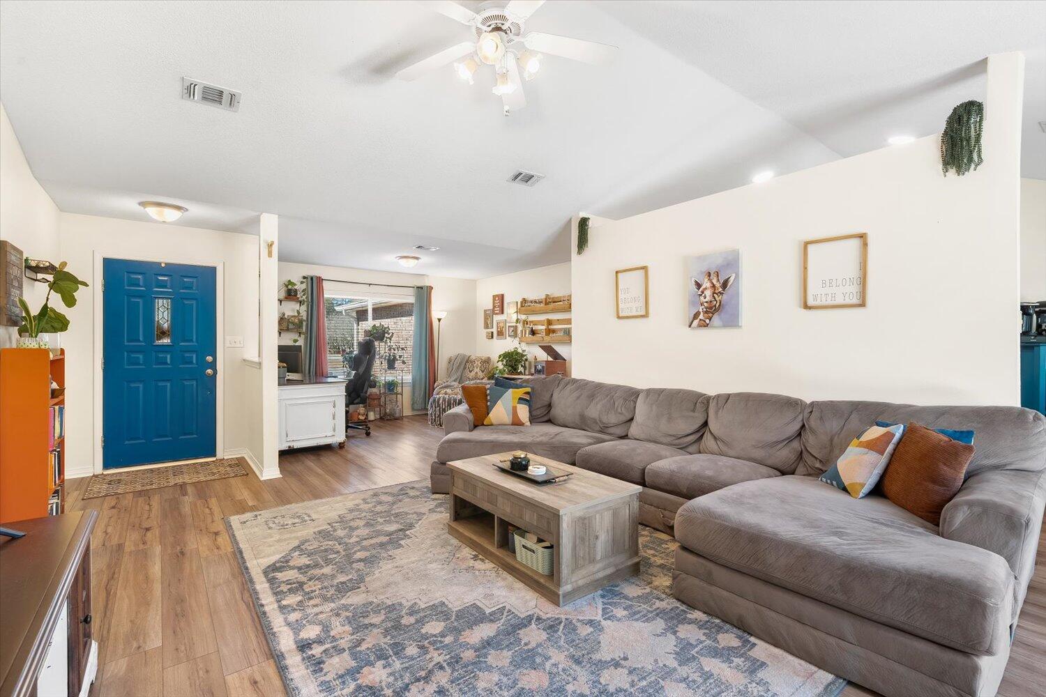 NAVARRE S/D 2ND ADDN - Residential