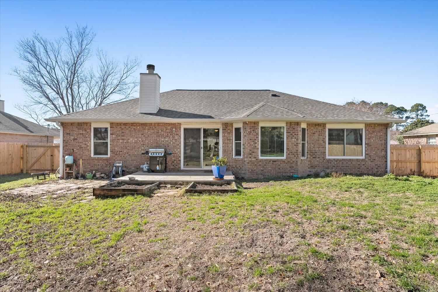 NAVARRE S/D 2ND ADDN - Residential