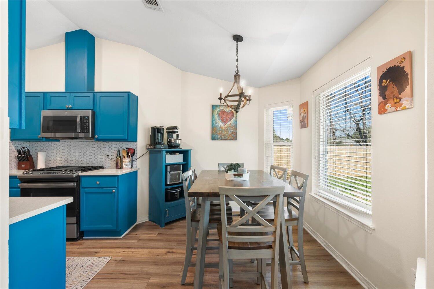 NAVARRE S/D 2ND ADDN - Residential
