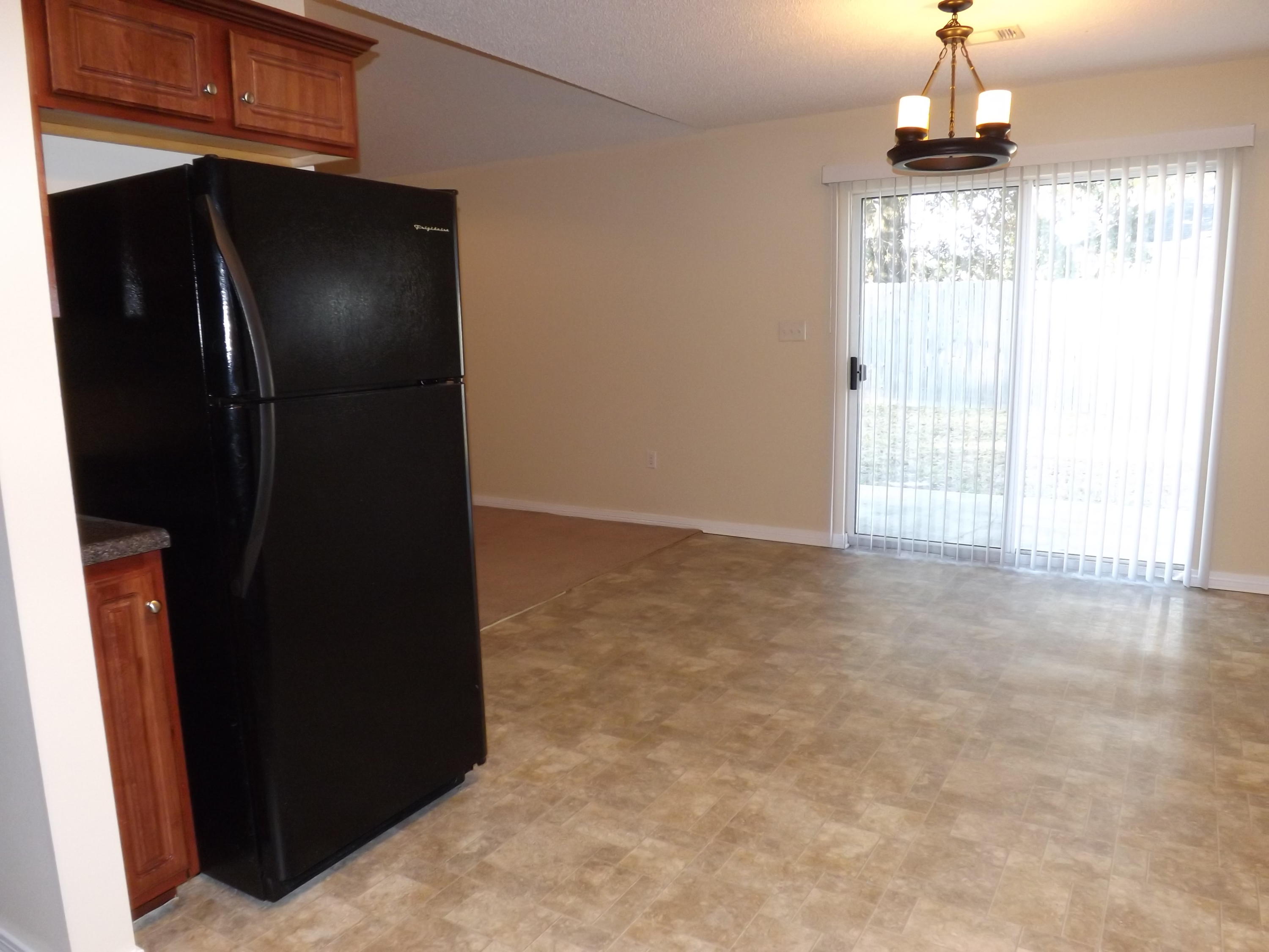 FAIRCHILD ESTATES - Residential