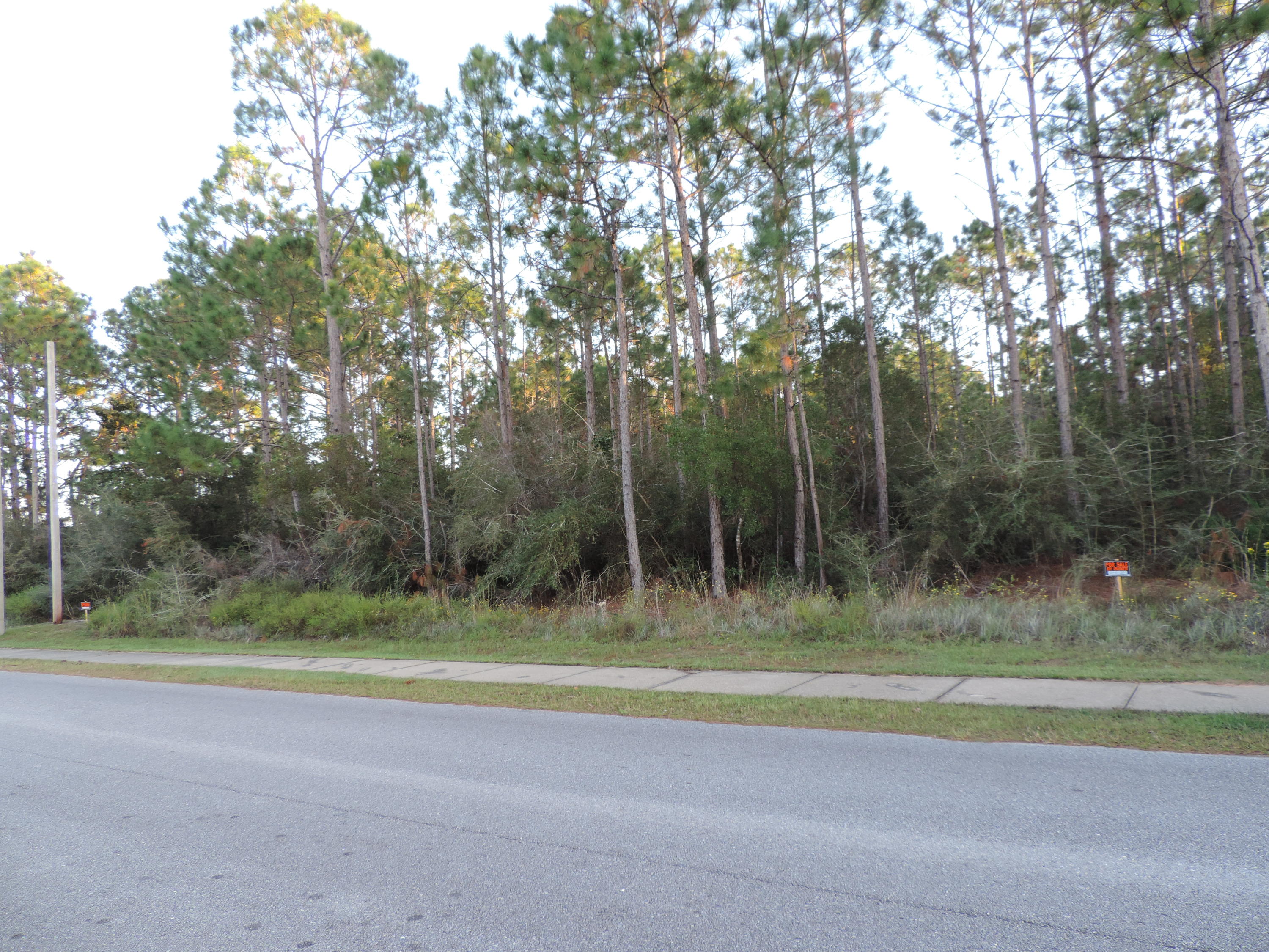 Navarre 2nd Addition - Land