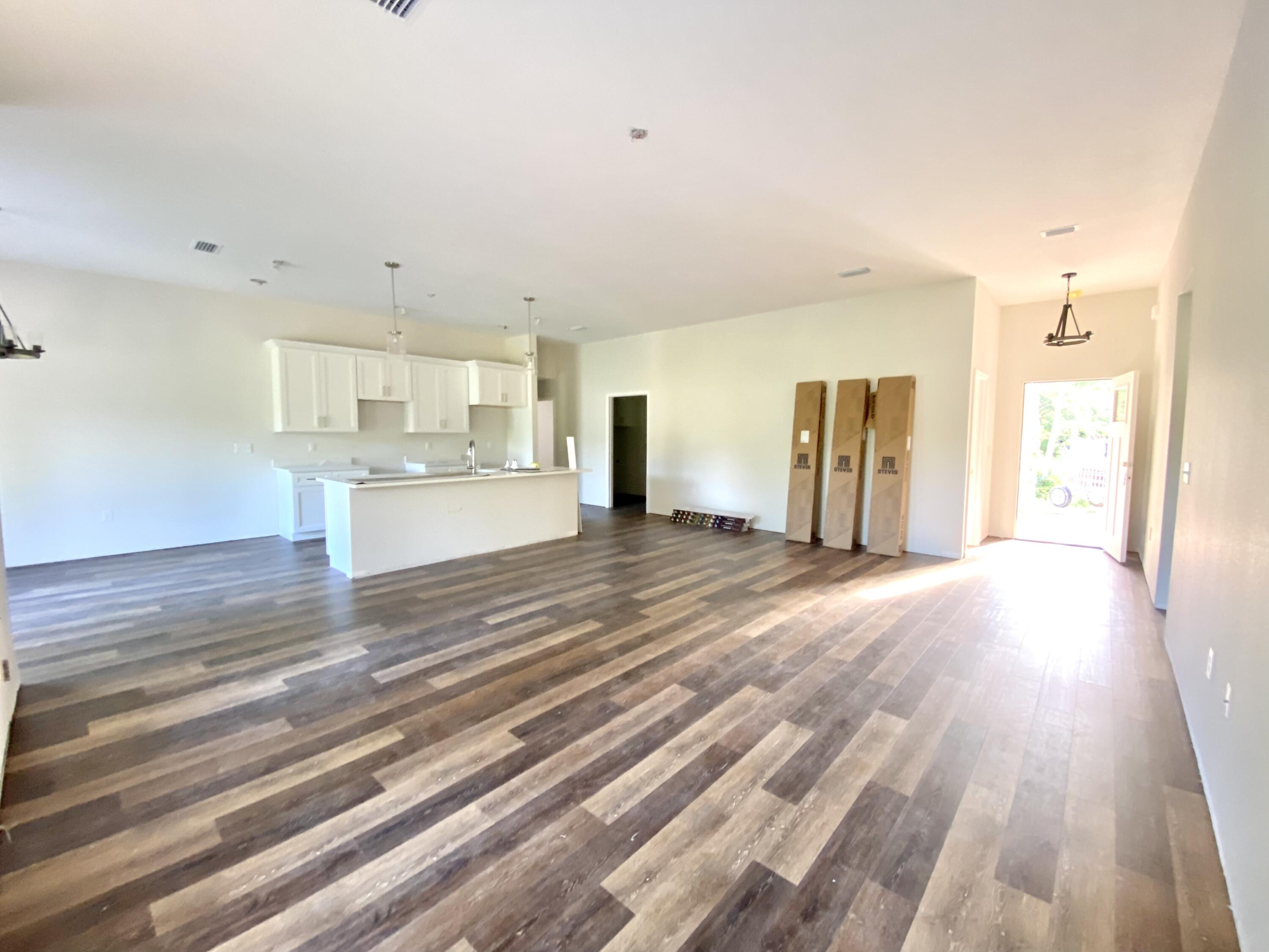 North supergroup - Residential