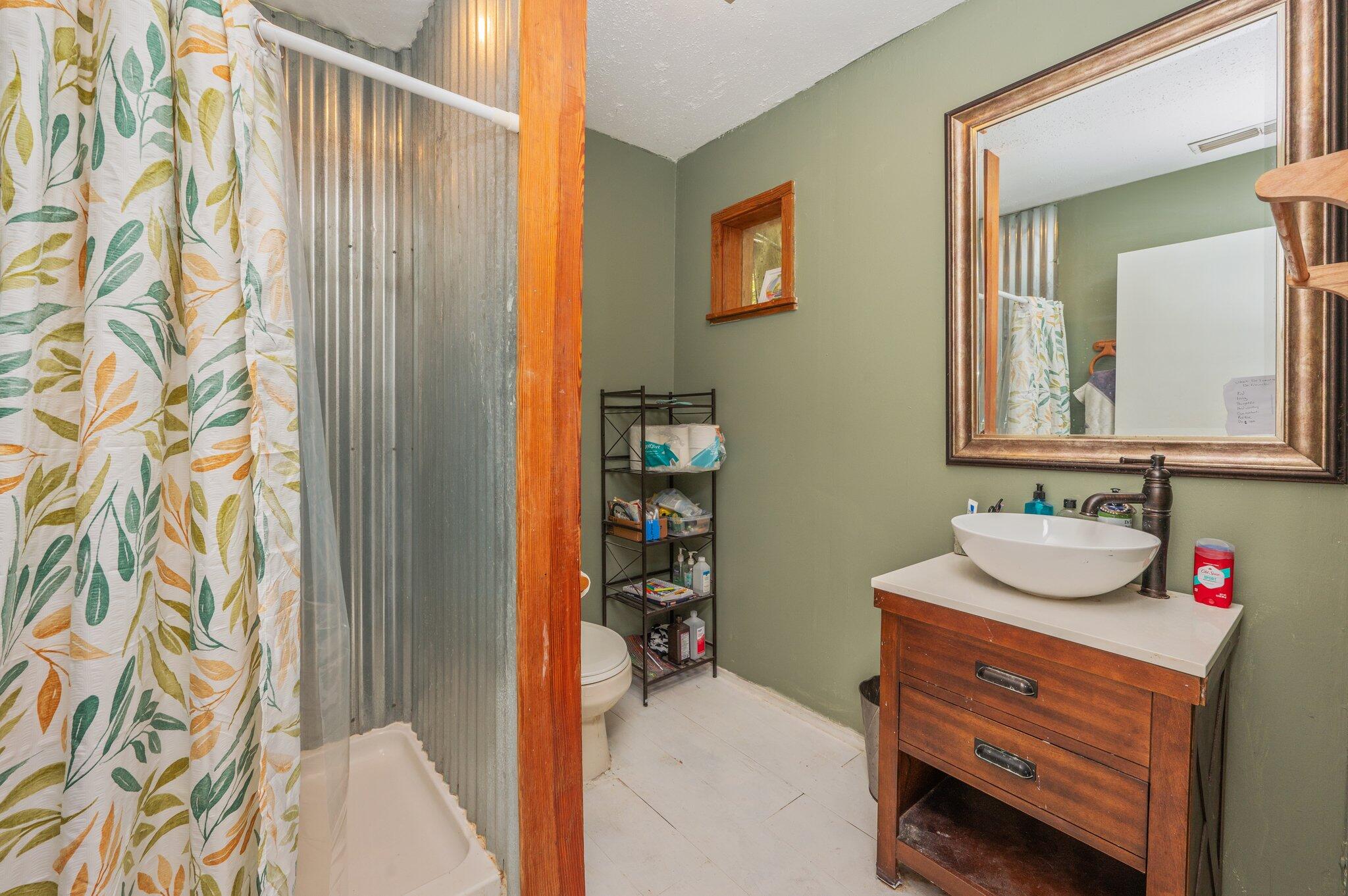 MAGNOLIA BAY - Residential