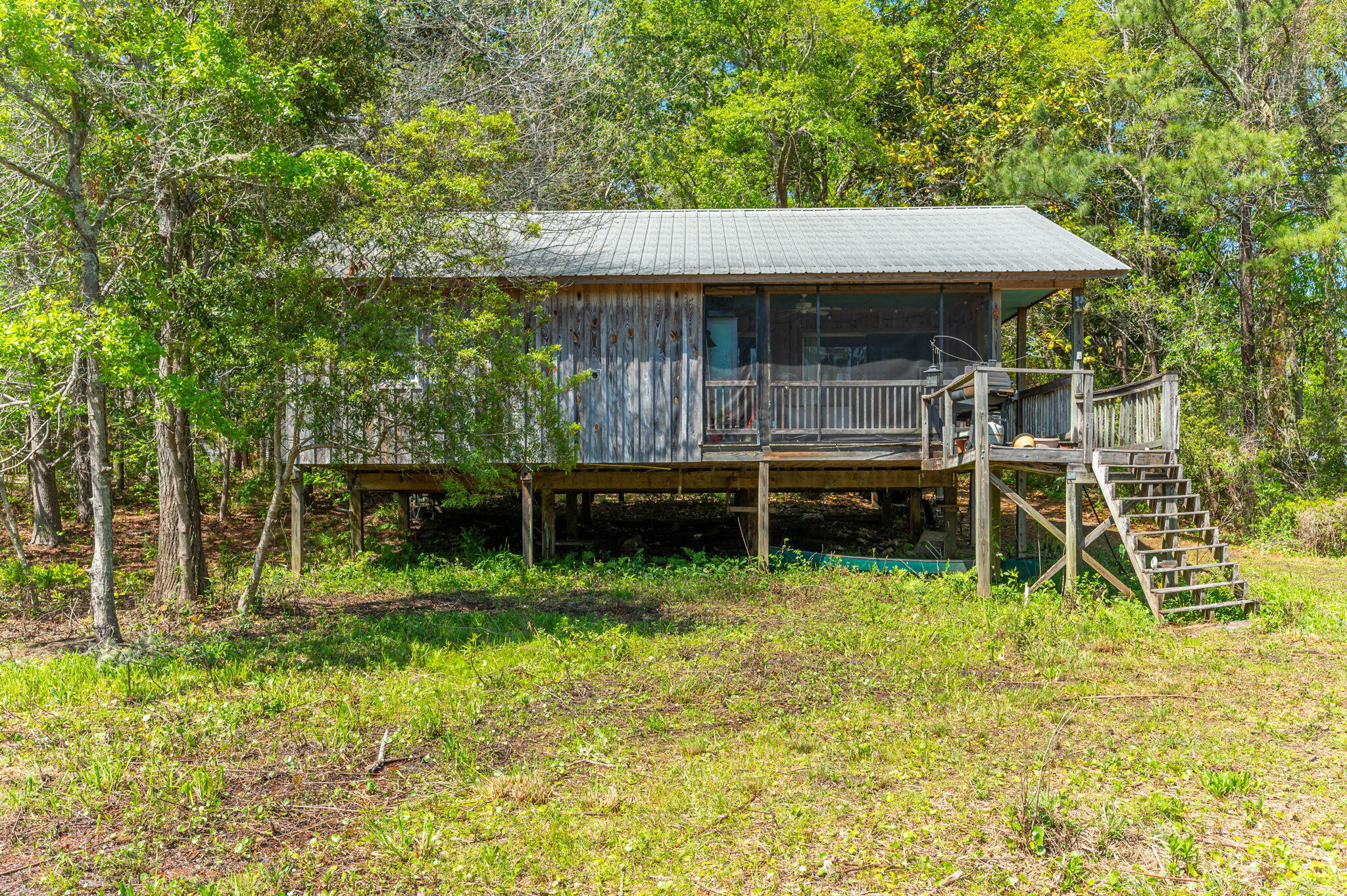 MAGNOLIA BAY - Residential