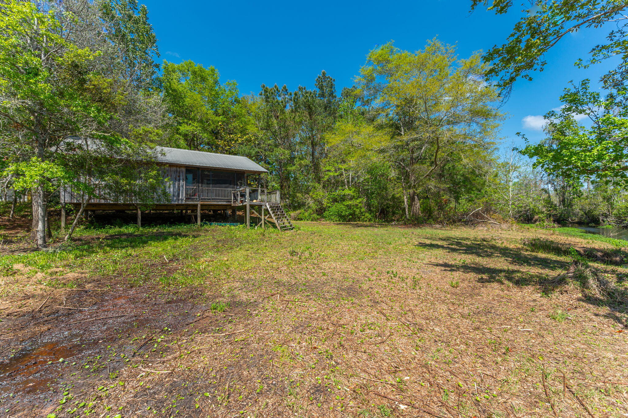 MAGNOLIA BAY - Residential