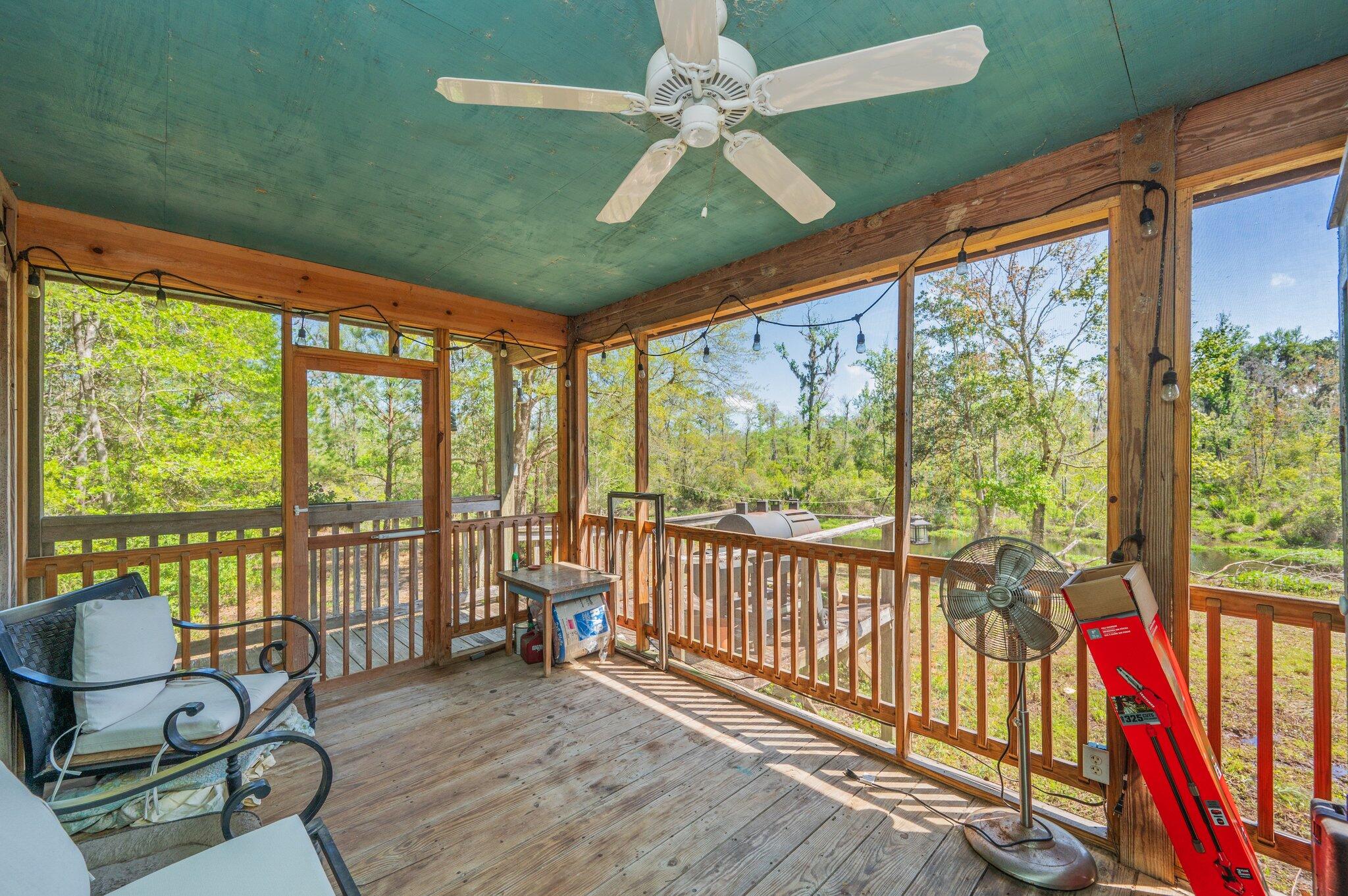 MAGNOLIA BAY - Residential