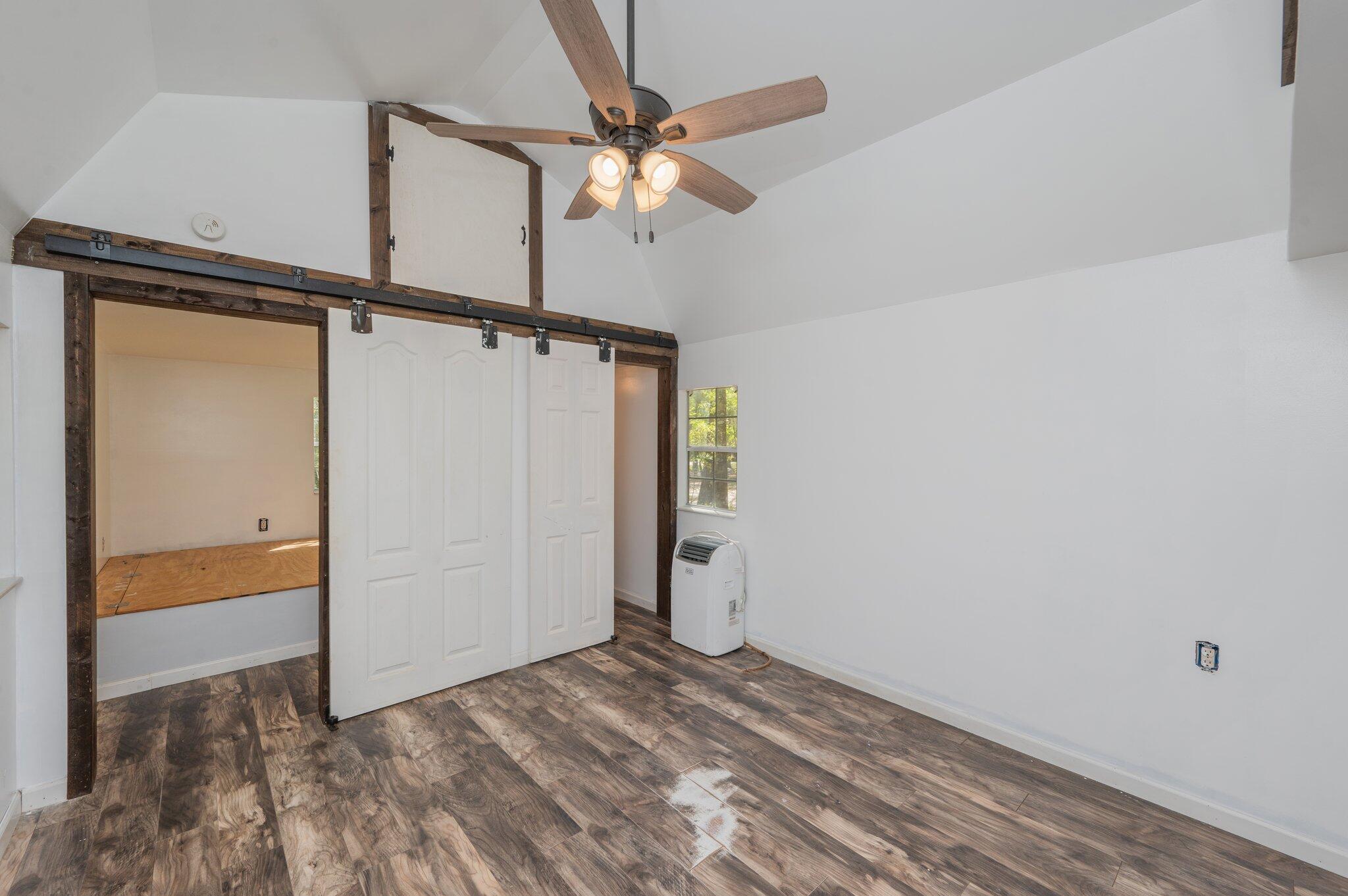 MAGNOLIA BAY - Residential