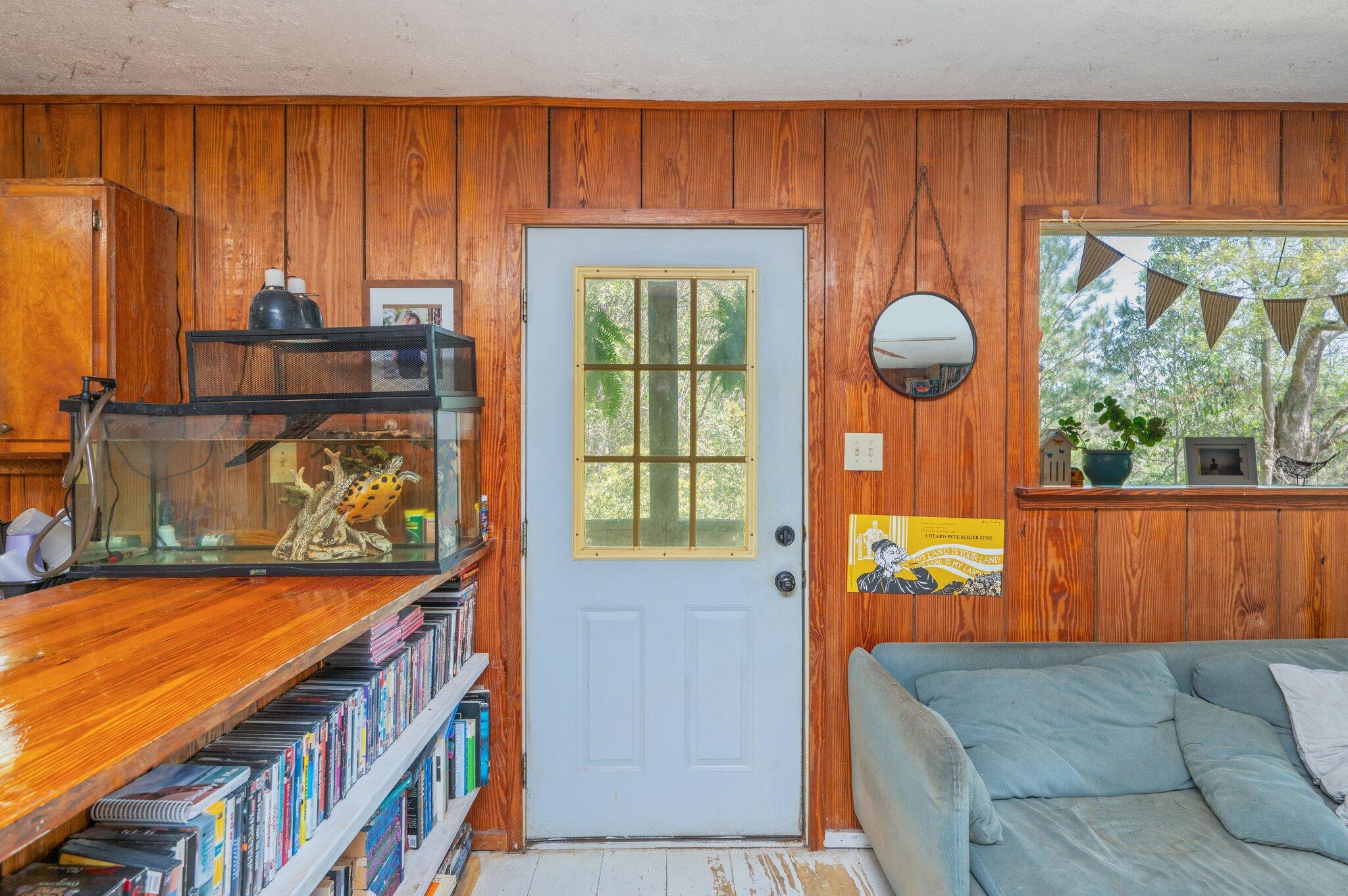 MAGNOLIA BAY - Residential