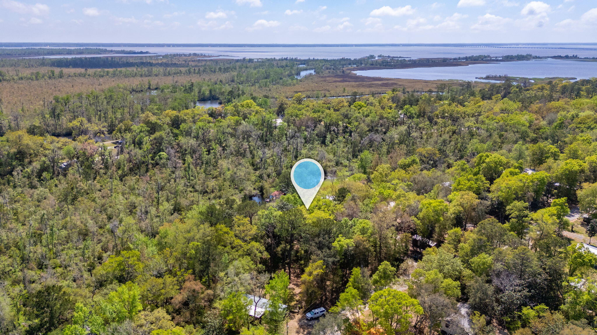 MAGNOLIA BAY - Residential