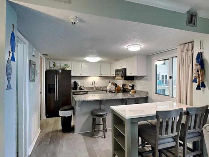 PINNACLE PORT - Residential