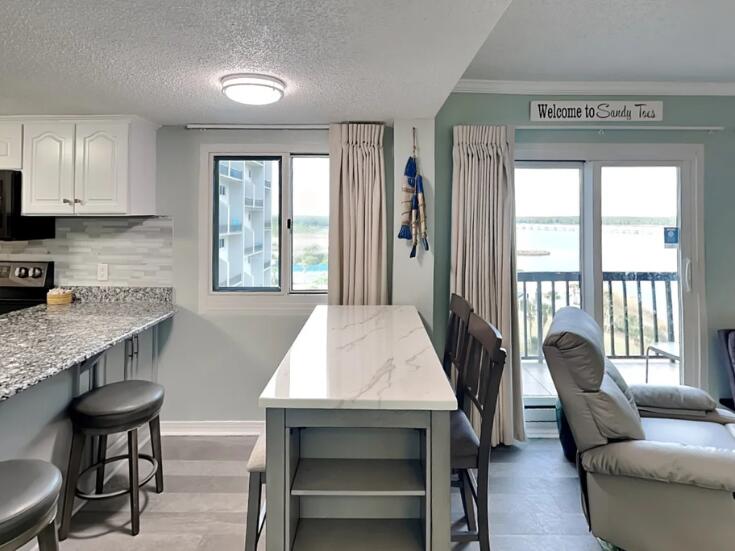 PINNACLE PORT - Residential