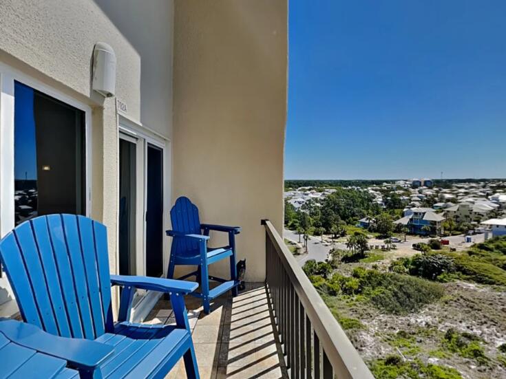 PINNACLE PORT - Residential
