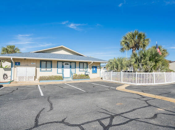 CHATEAU LA MER CONDO 2 - Residential