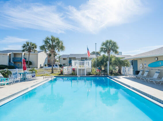 CHATEAU LA MER CONDO 2 - Residential