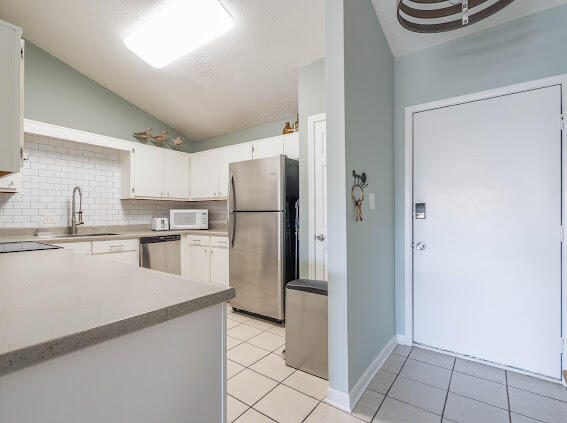 CHATEAU LA MER CONDO 2 - Residential