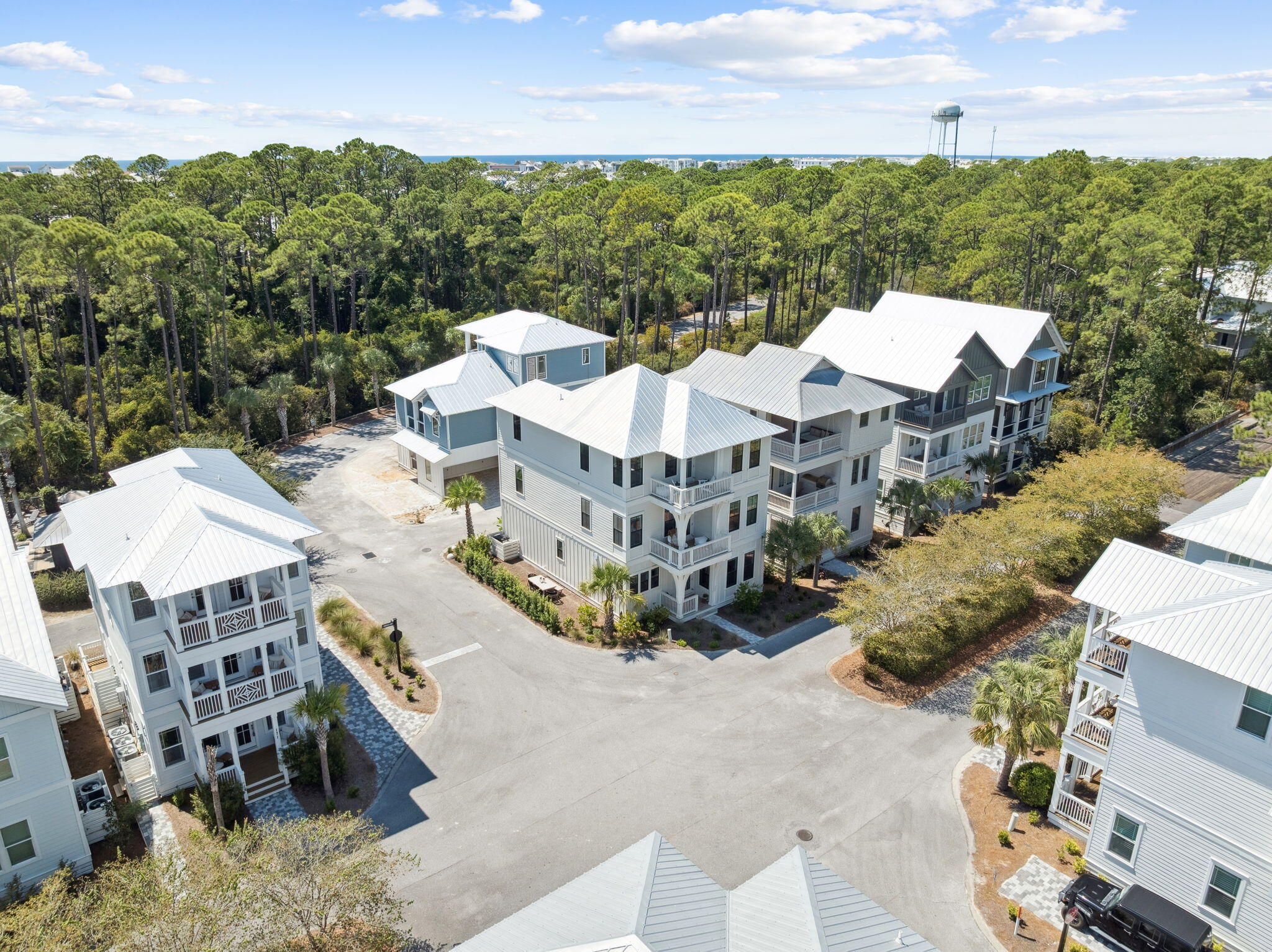 TREETOP VILLAGE - Residential