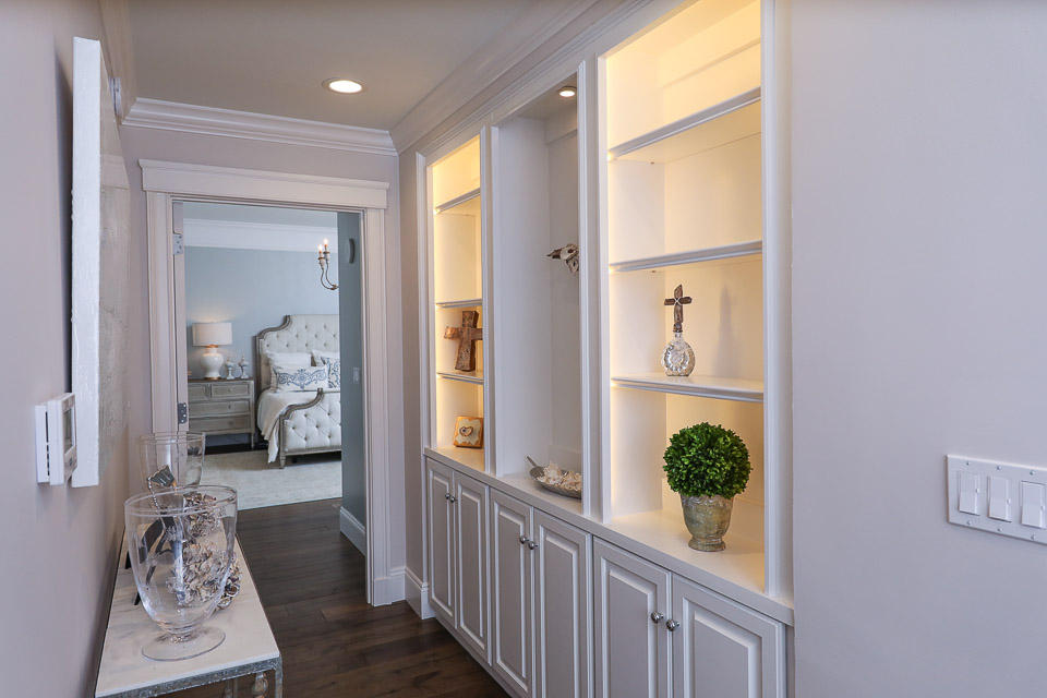 ONE WATER PLACE AT KELLY PLANTATION - Residential
