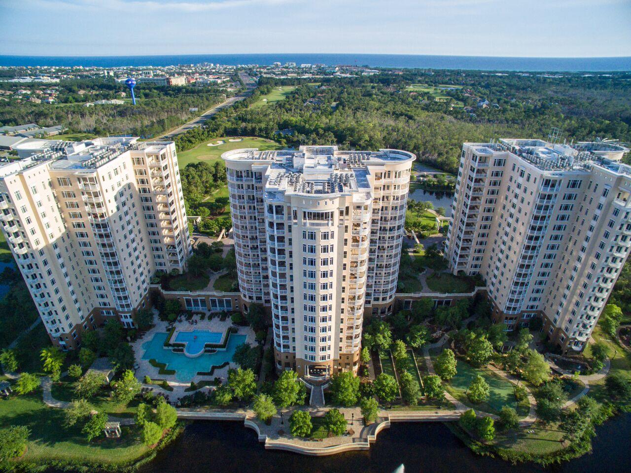 ONE WATER PLACE AT KELLY PLANTATION - Residential