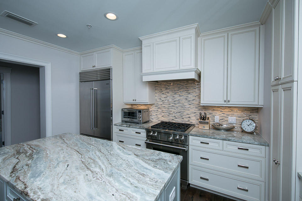 ONE WATER PLACE AT KELLY PLANTATION - Residential