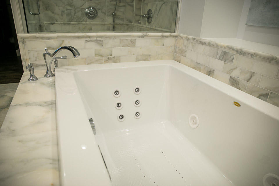 ONE WATER PLACE AT KELLY PLANTATION - Residential