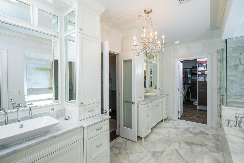 ONE WATER PLACE AT KELLY PLANTATION - Residential