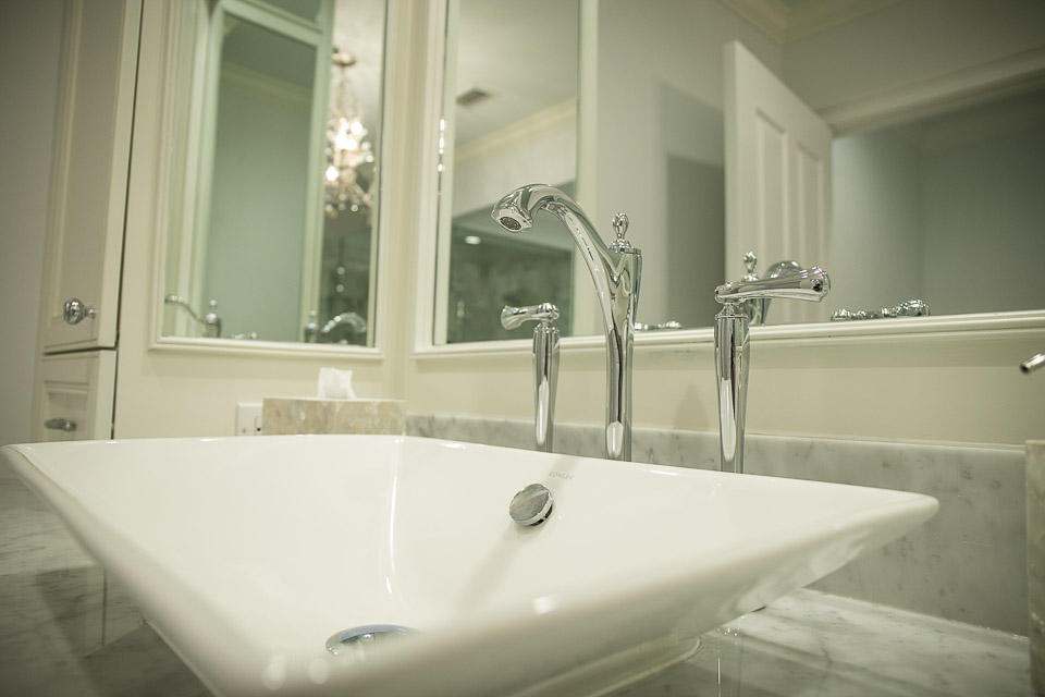 ONE WATER PLACE AT KELLY PLANTATION - Residential