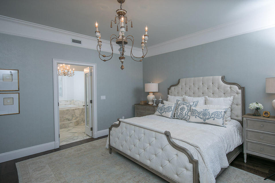 ONE WATER PLACE AT KELLY PLANTATION - Residential