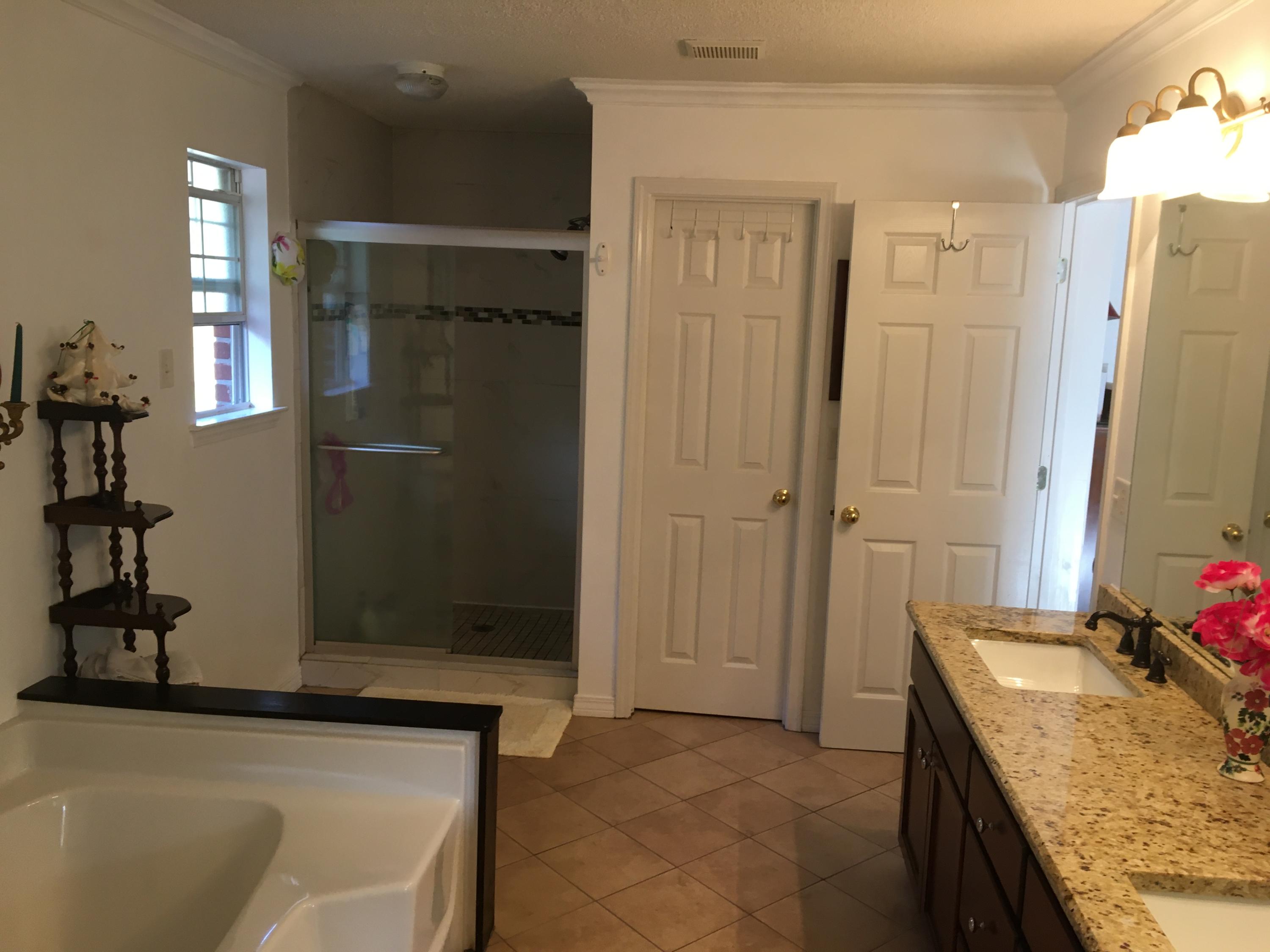 CREETWOOD PLACE - Residential