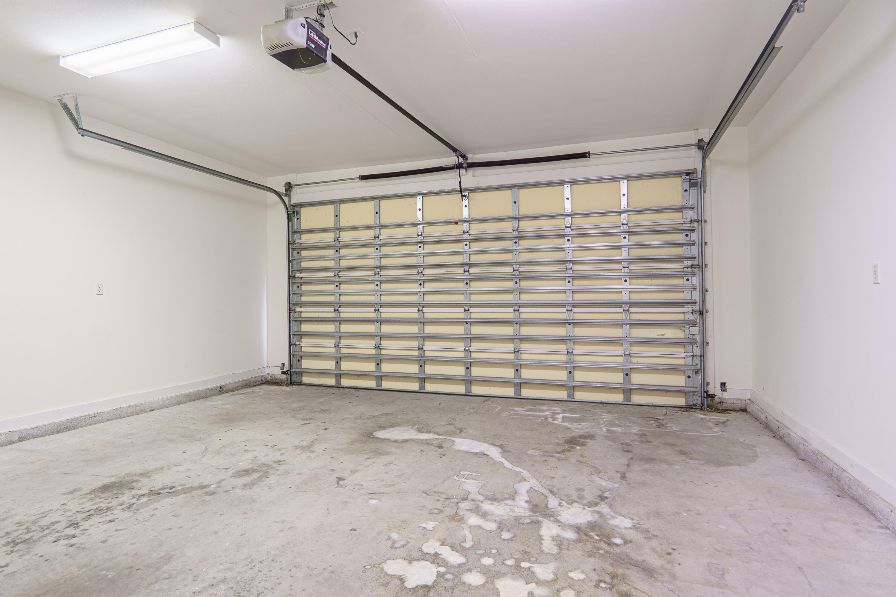 BAYOU PINES UNREC 1ST ADDN - Residential