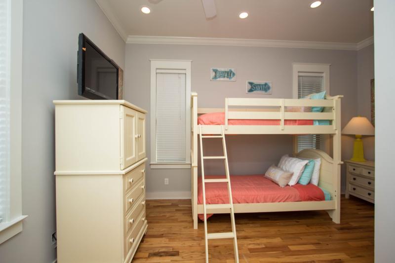 SEACREST BEACH PH 6 - Residential