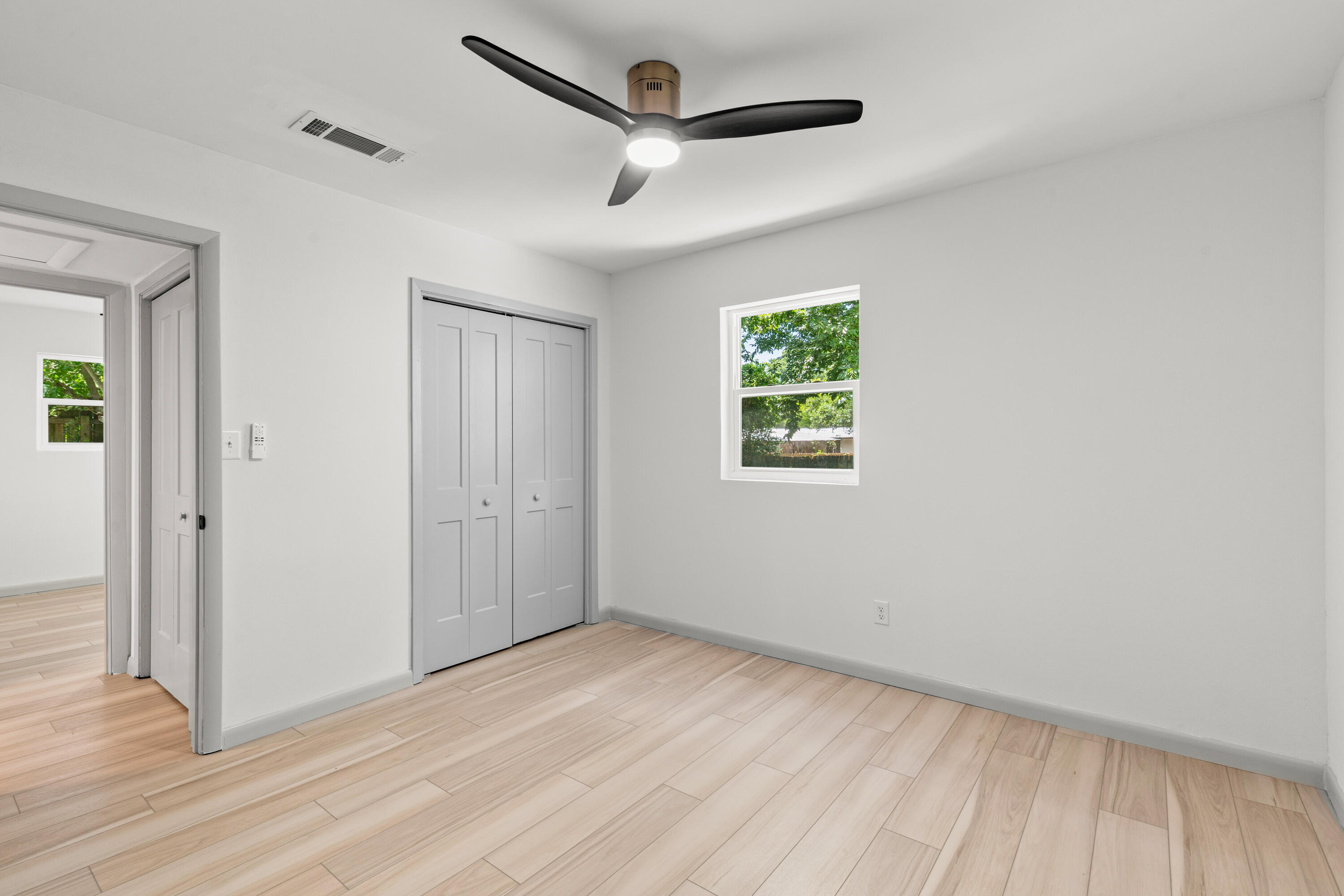 MIRAMAR ESTATES 1ST ADDN - Residential