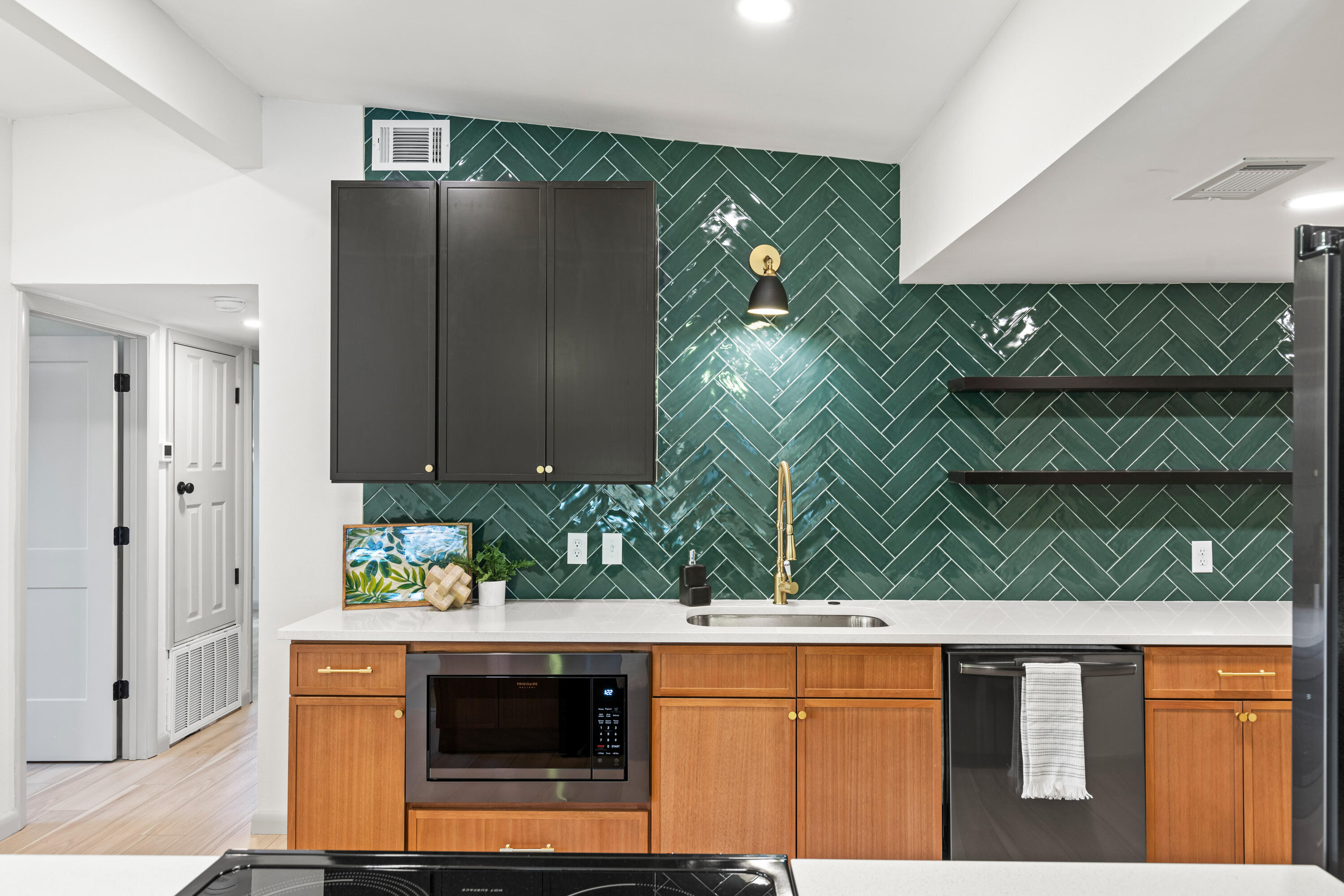MIRAMAR ESTATES 1ST ADDN - Residential