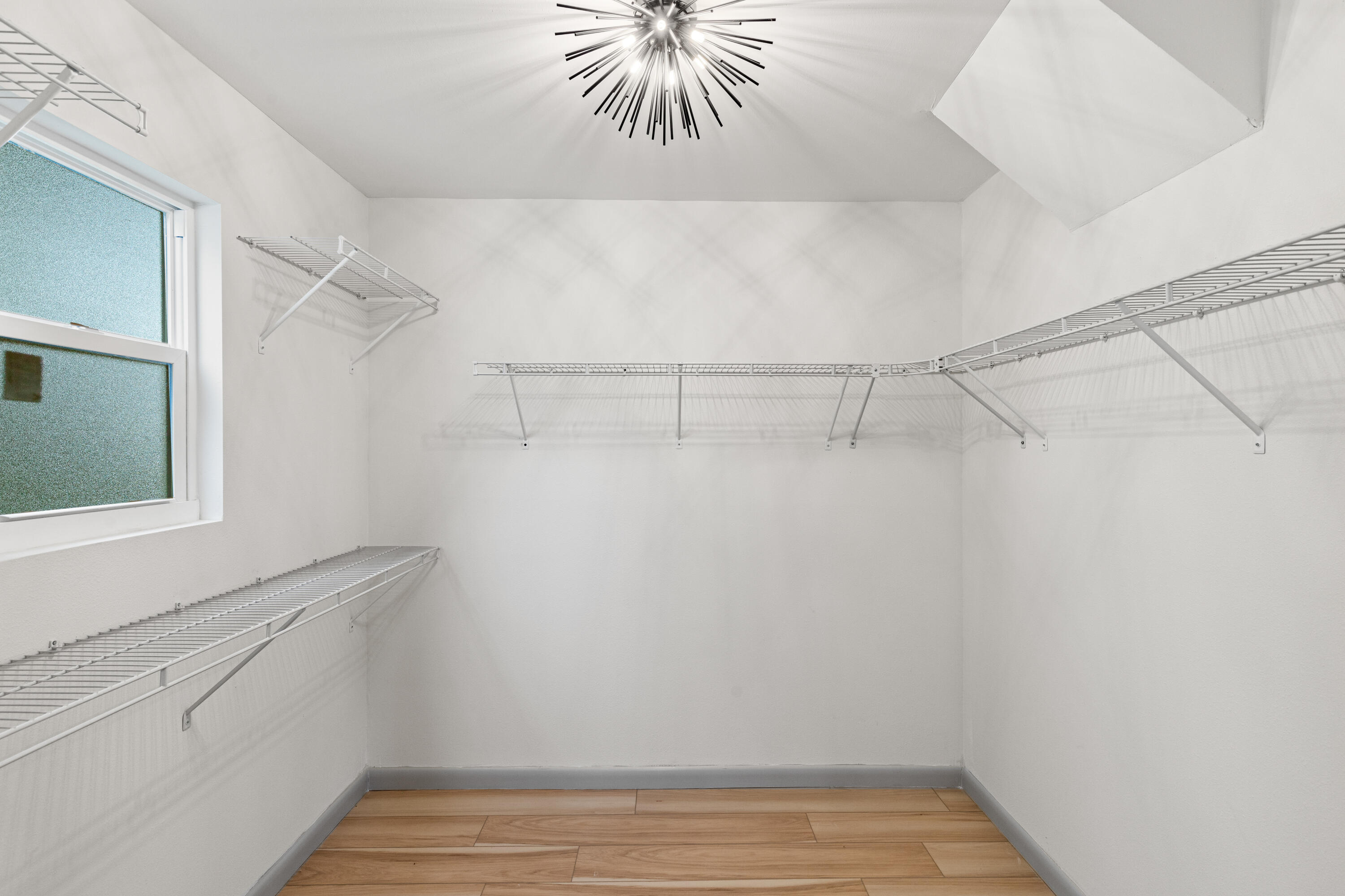 MIRAMAR ESTATES 1ST ADDN - Residential