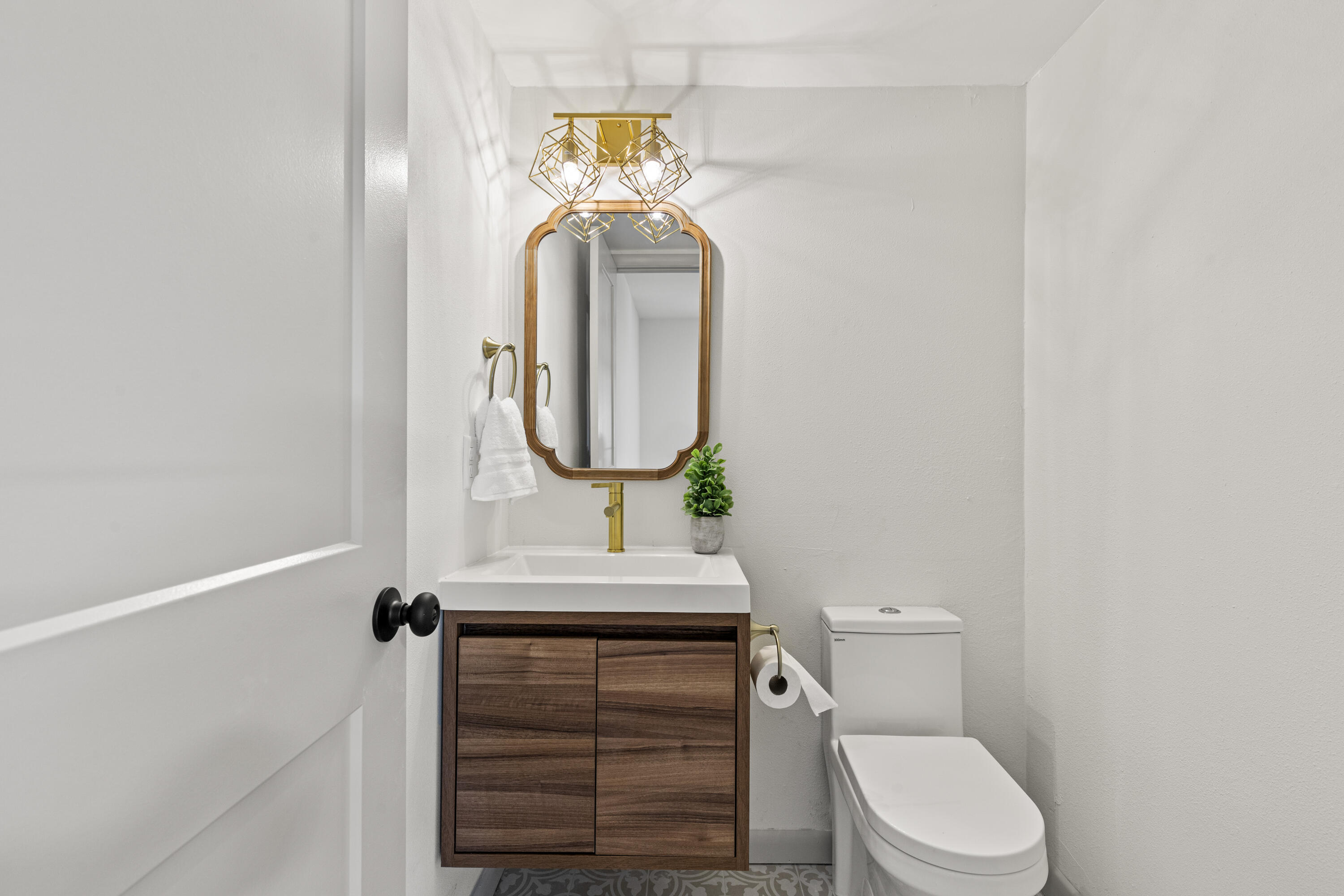 MIRAMAR ESTATES 1ST ADDN - Residential