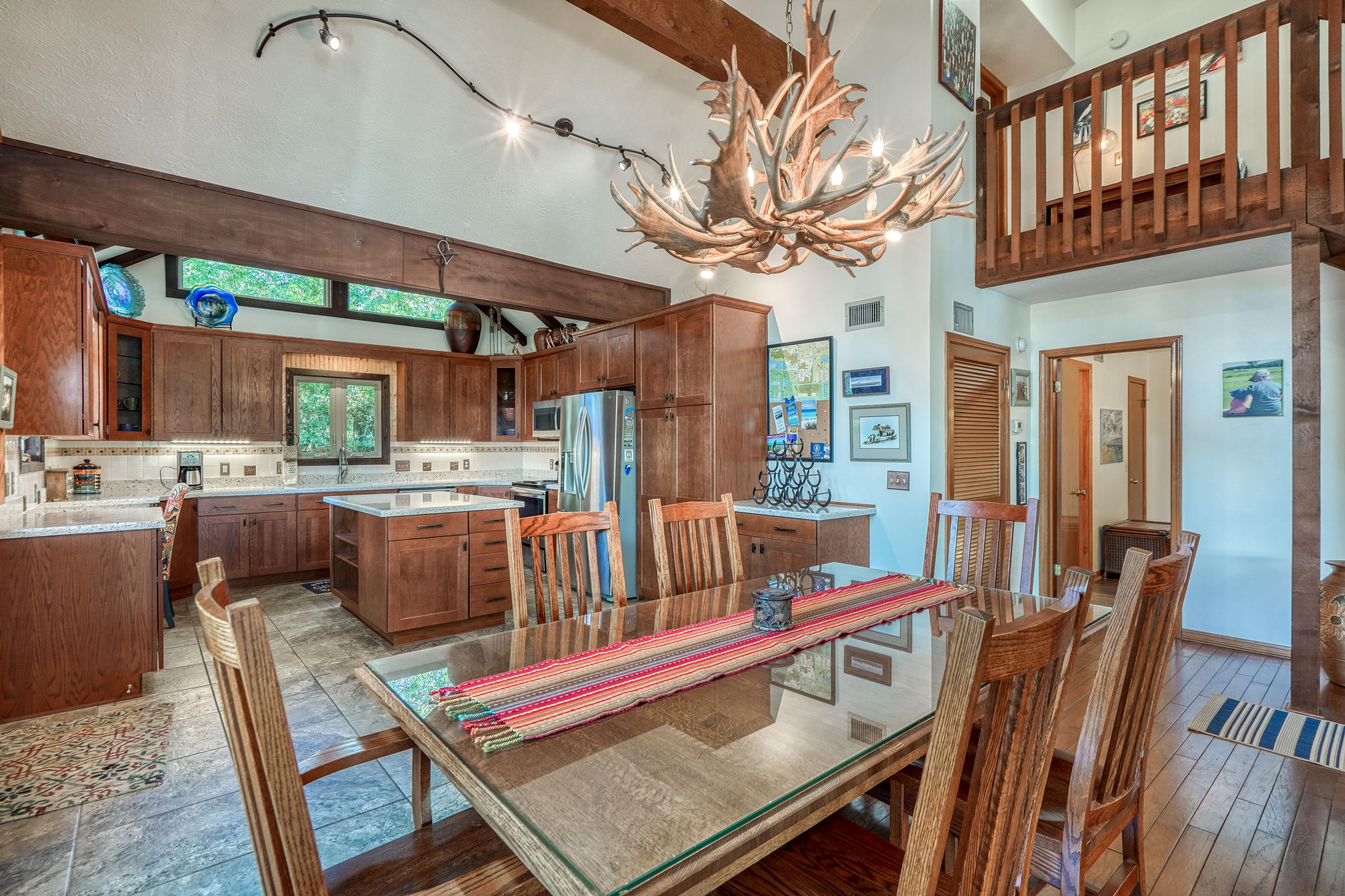 EASTERN LAKE S/D - Residential