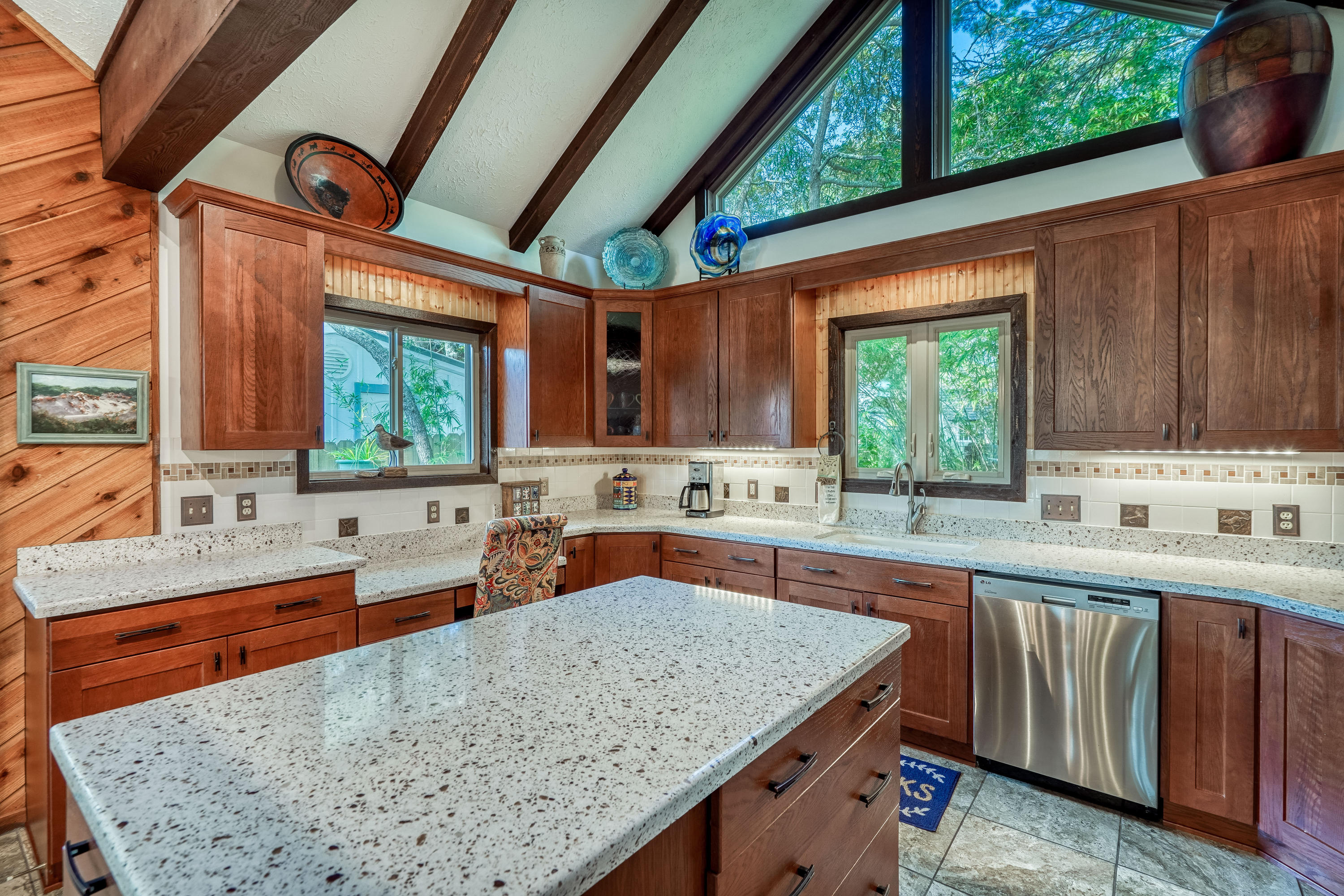 EASTERN LAKE S/D - Residential