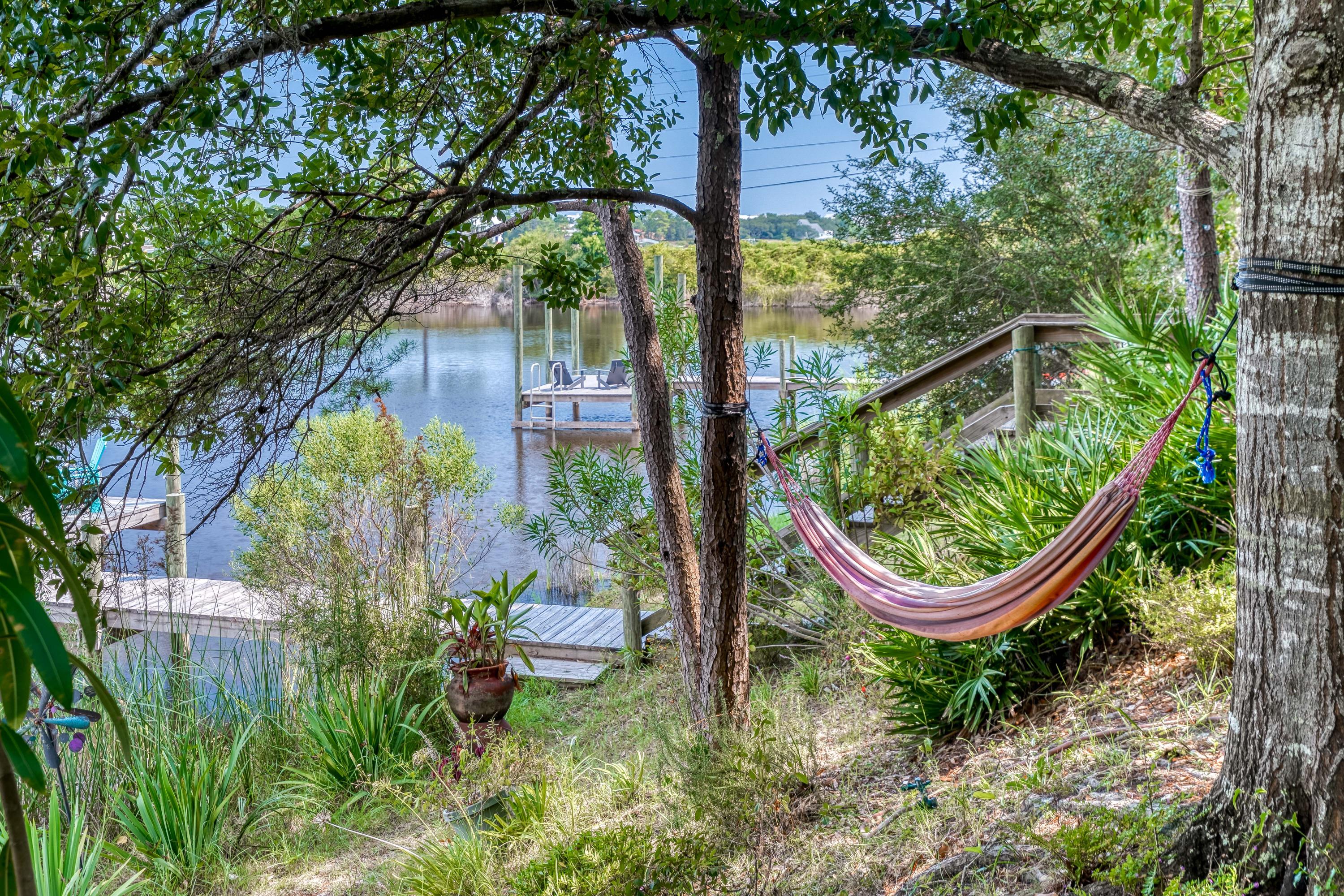 EASTERN LAKE S/D - Residential