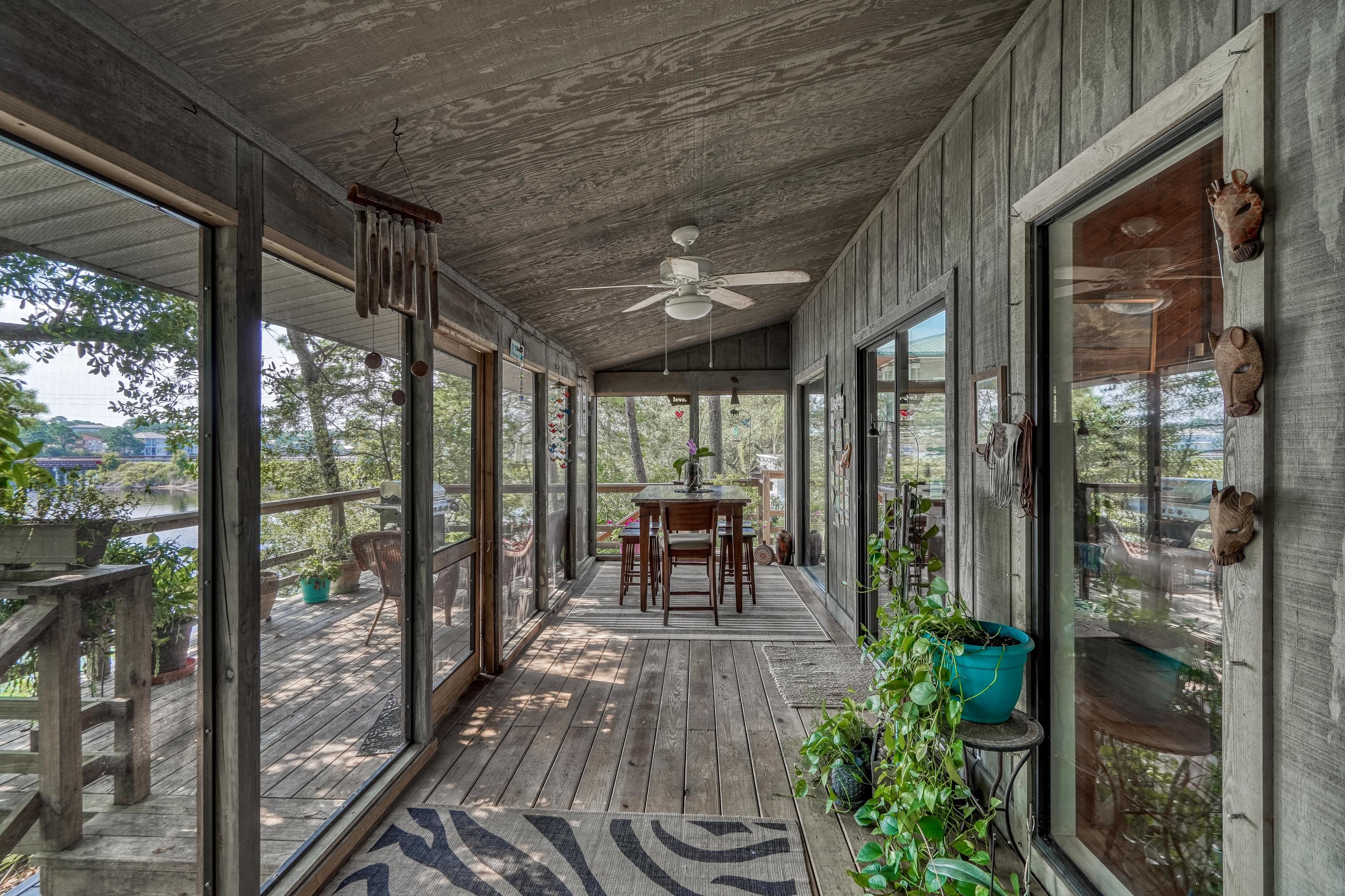 EASTERN LAKE S/D - Residential
