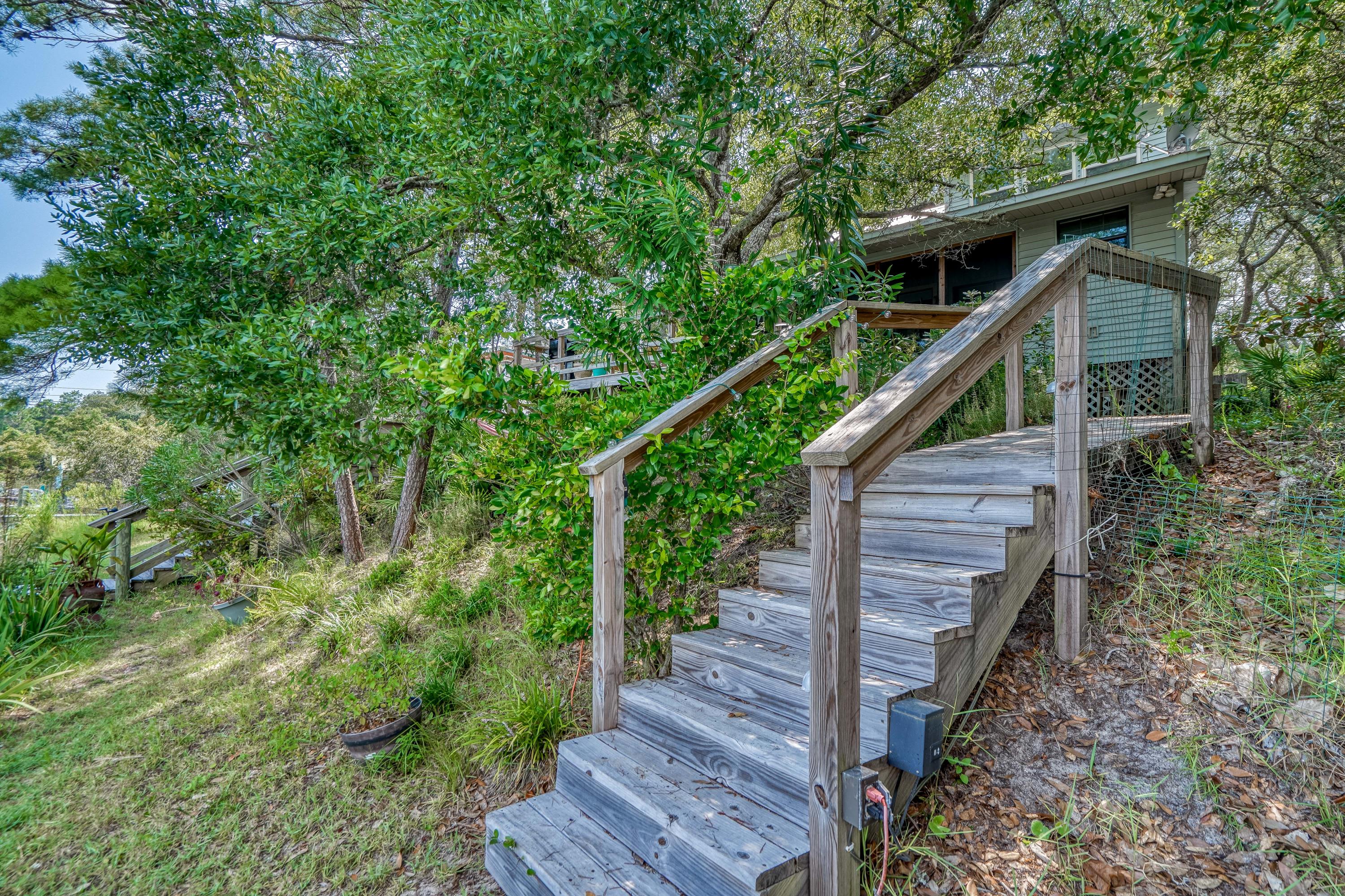 EASTERN LAKE S/D - Residential