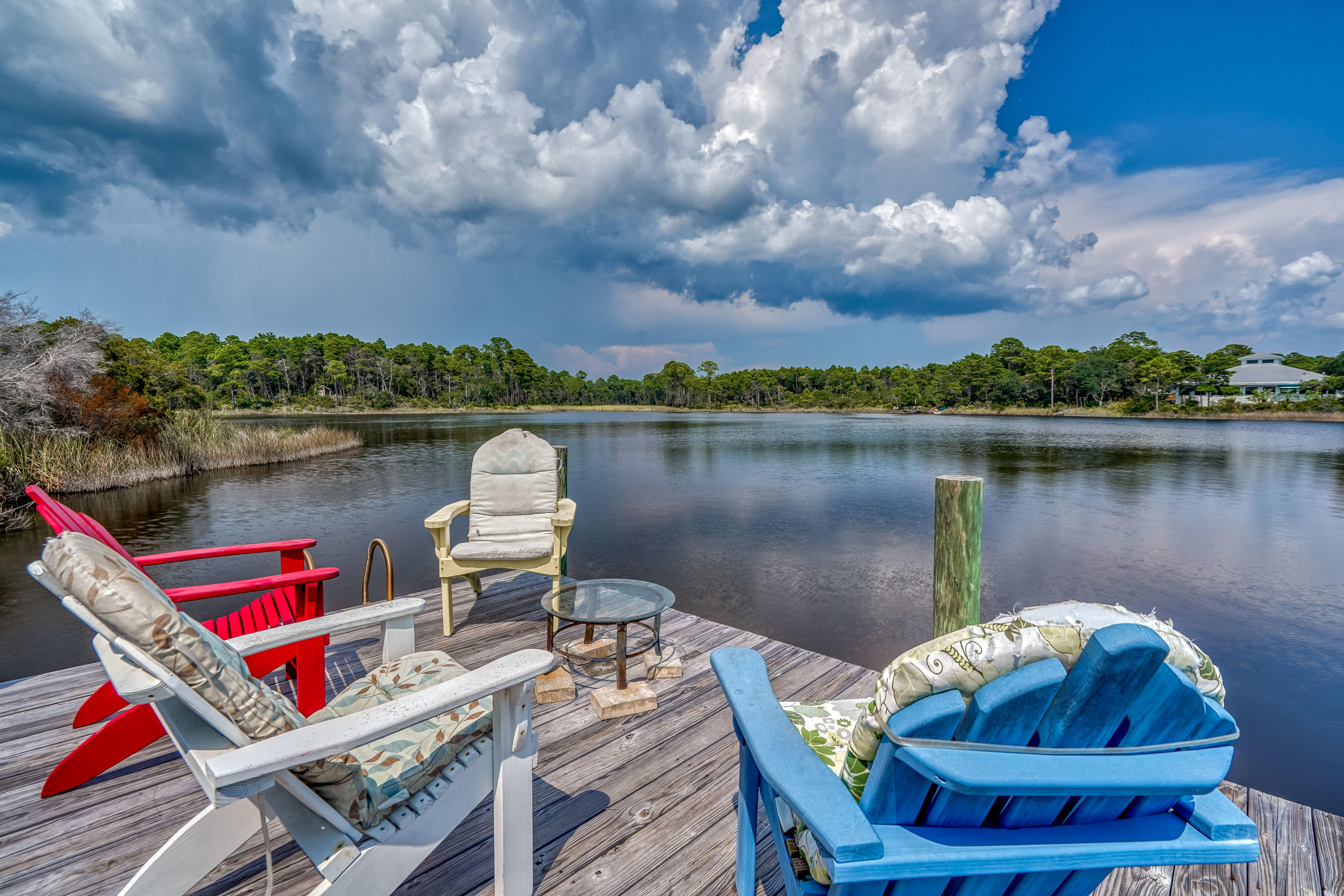EASTERN LAKE S/D - Residential