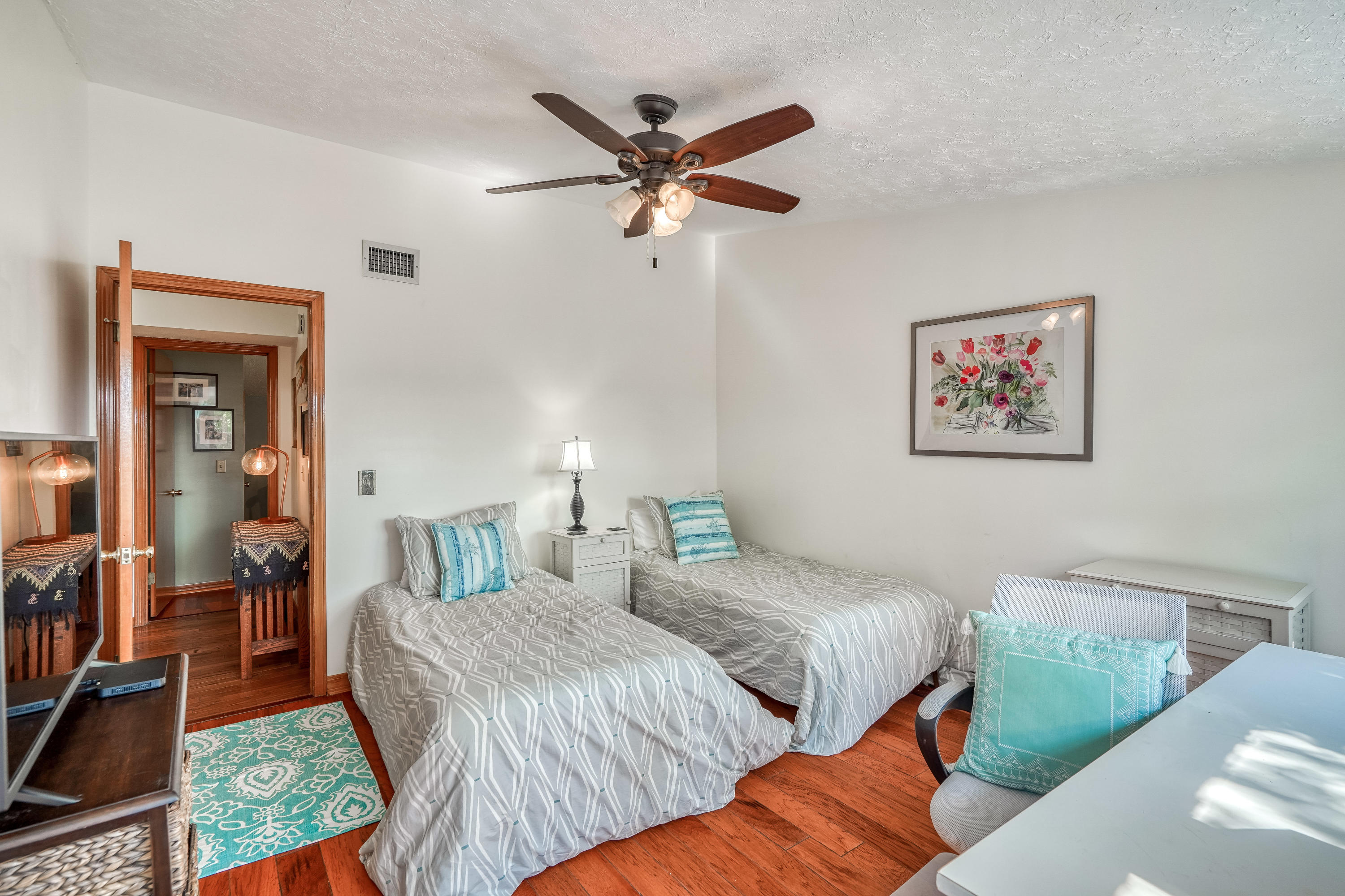 EASTERN LAKE S/D - Residential