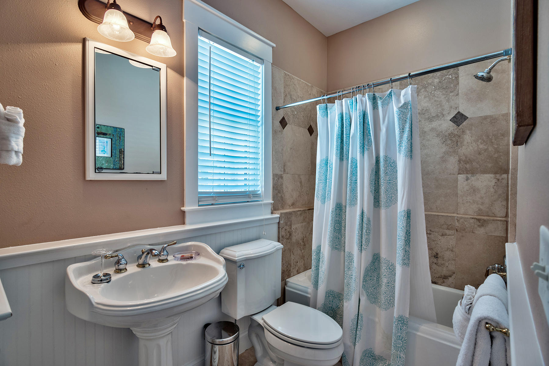 SUNSET BEACH - Residential