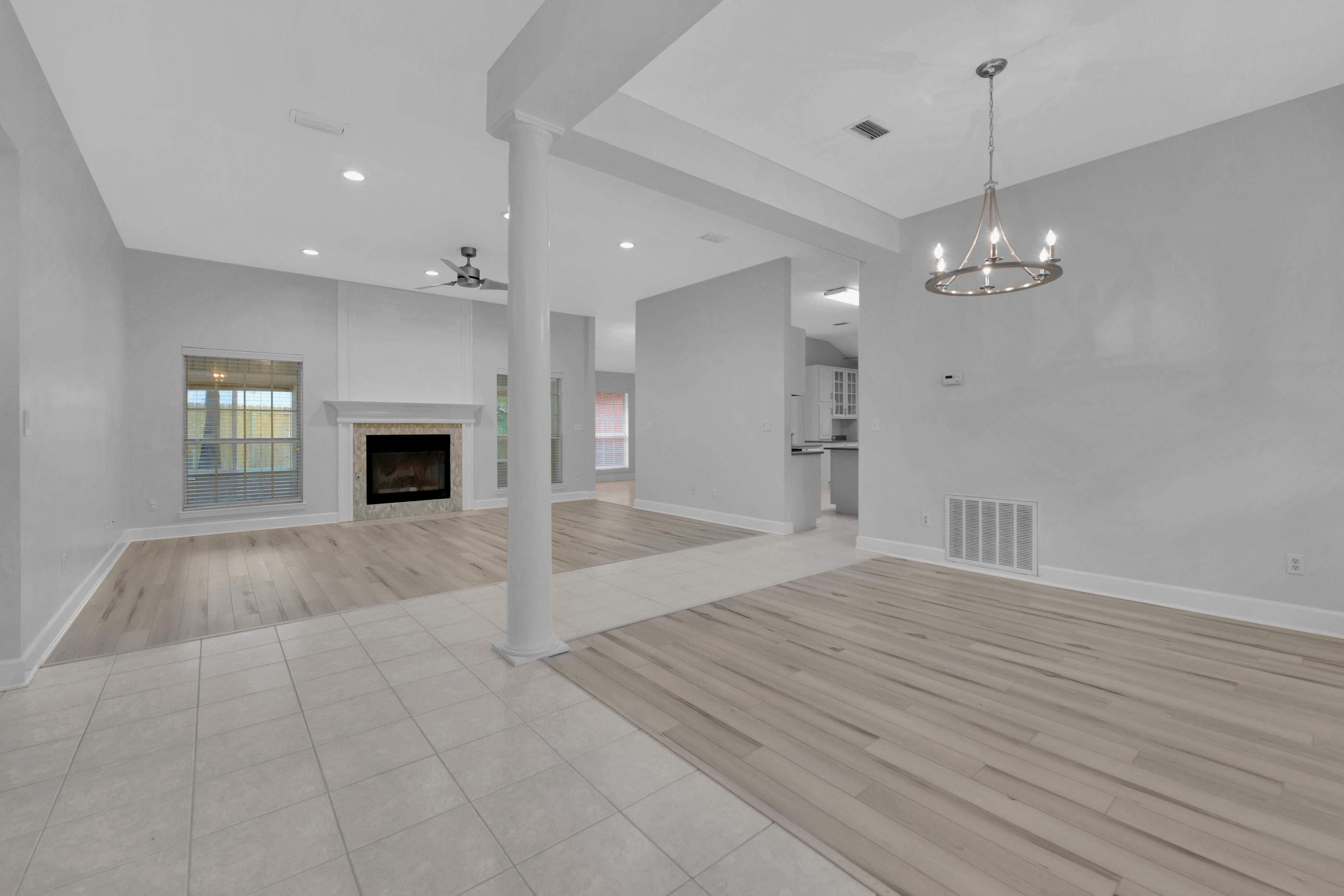 BISCAYNE POINTE - Residential