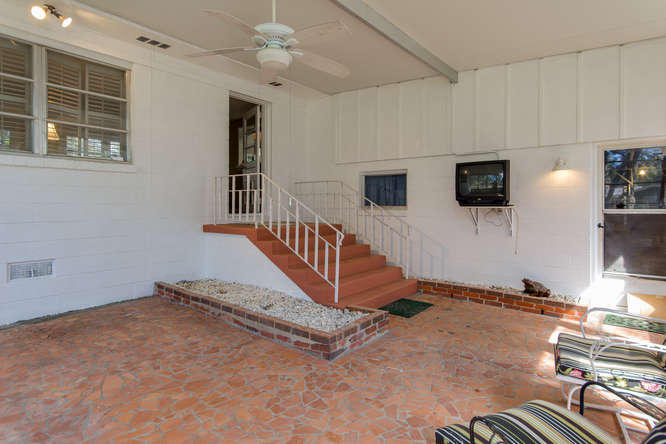 VILLA RUSS PARK - Residential