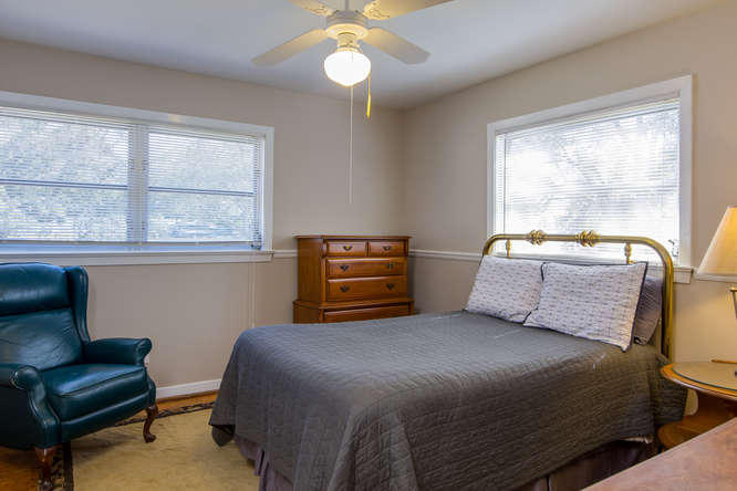 VILLA RUSS PARK - Residential