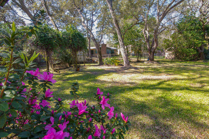 VILLA RUSS PARK - Residential