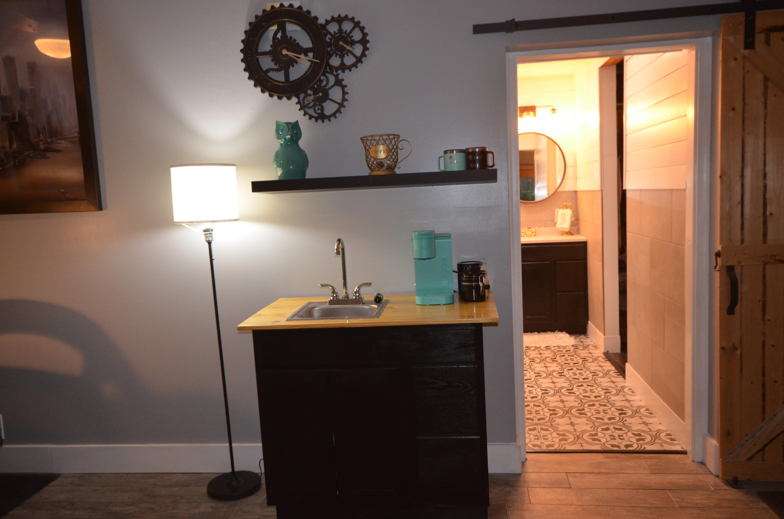 ELLIOTTS POINT 9TH ADDN - Residential