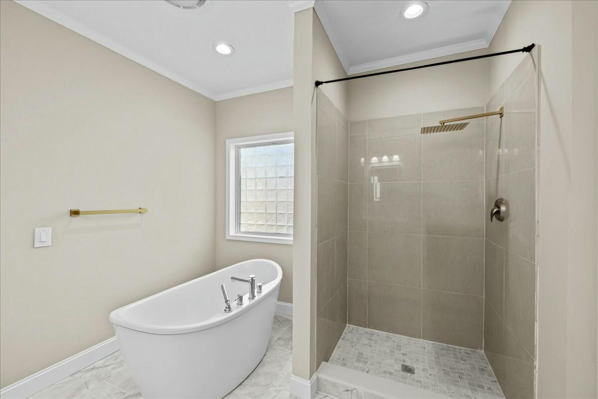 CANO ESTATES - Residential