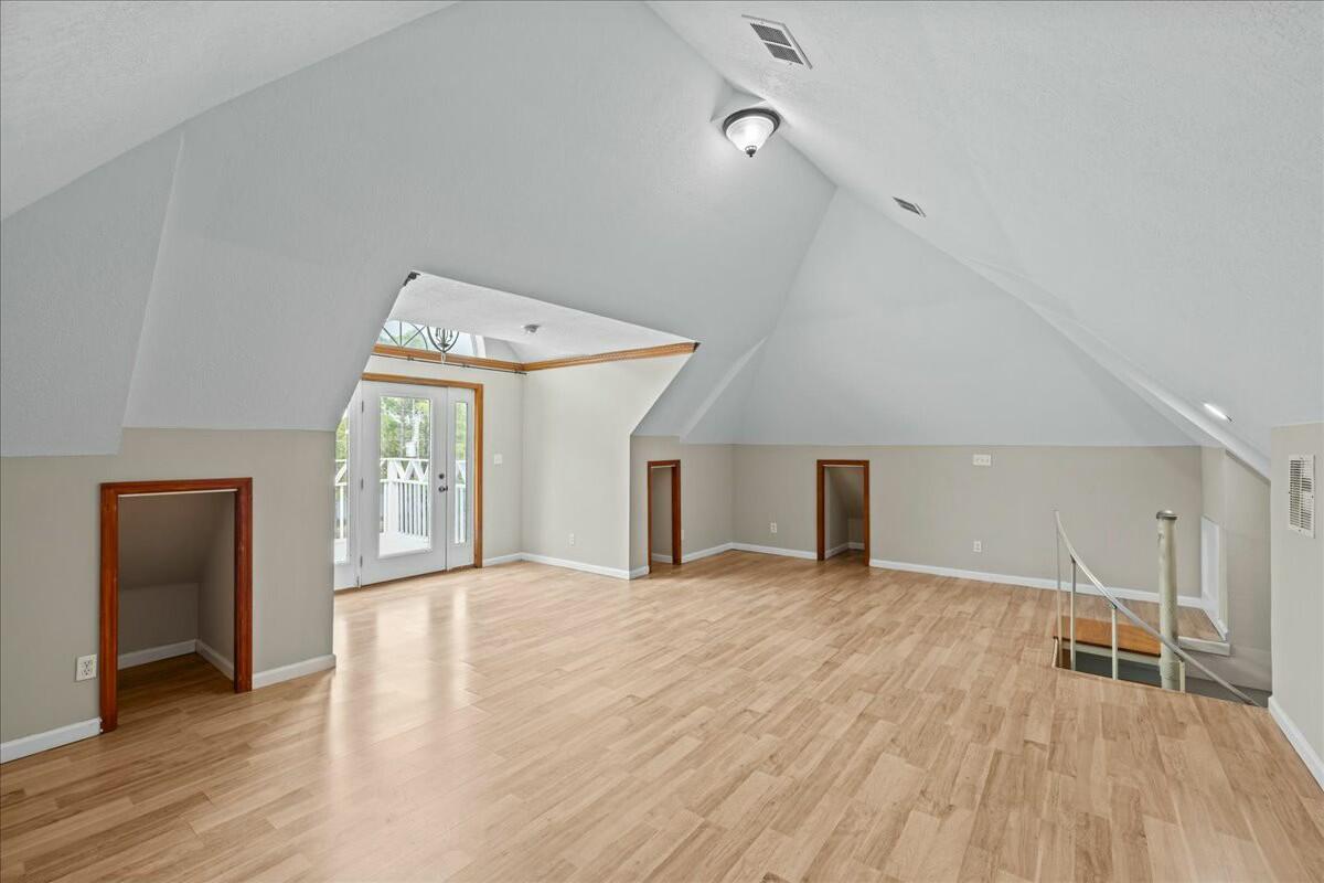 CANO ESTATES - Residential